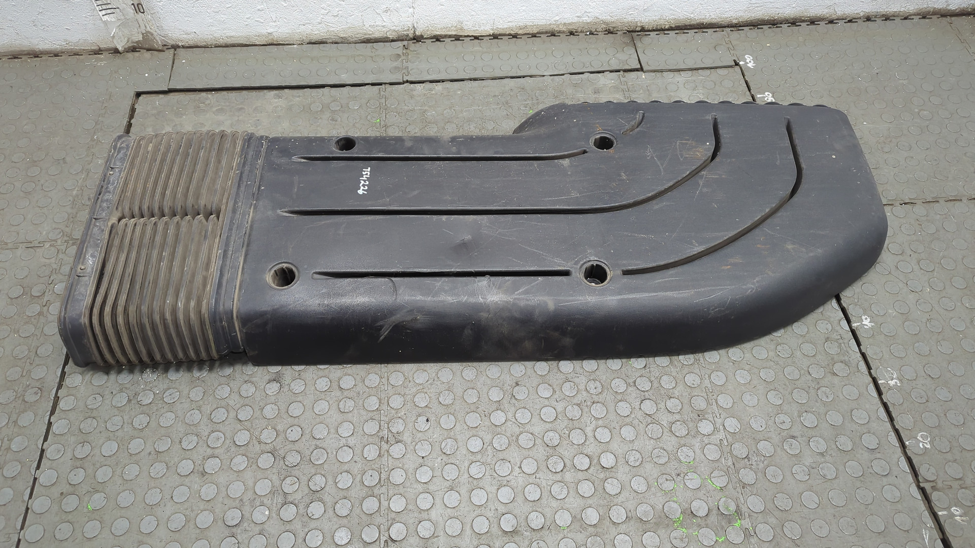 Воздухозаборник (внутри)