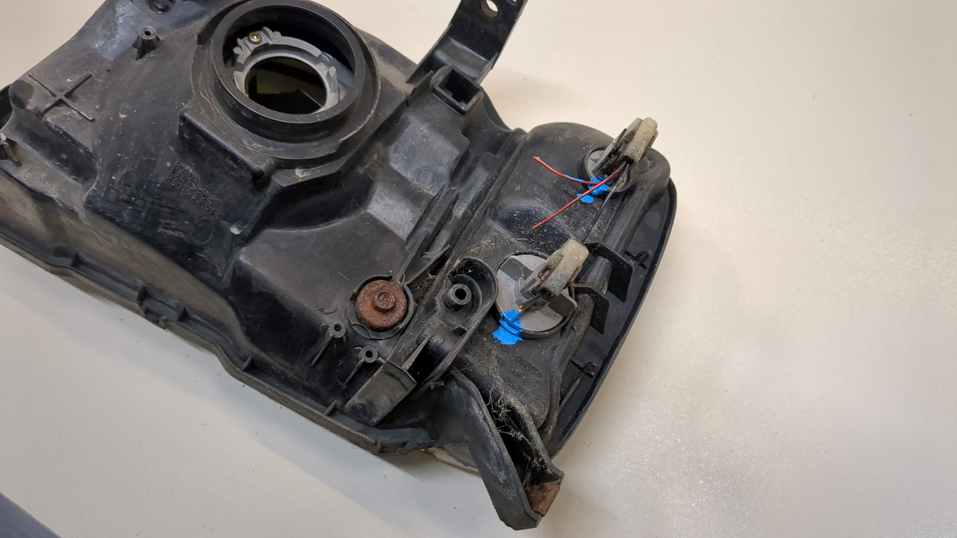 Фара правая