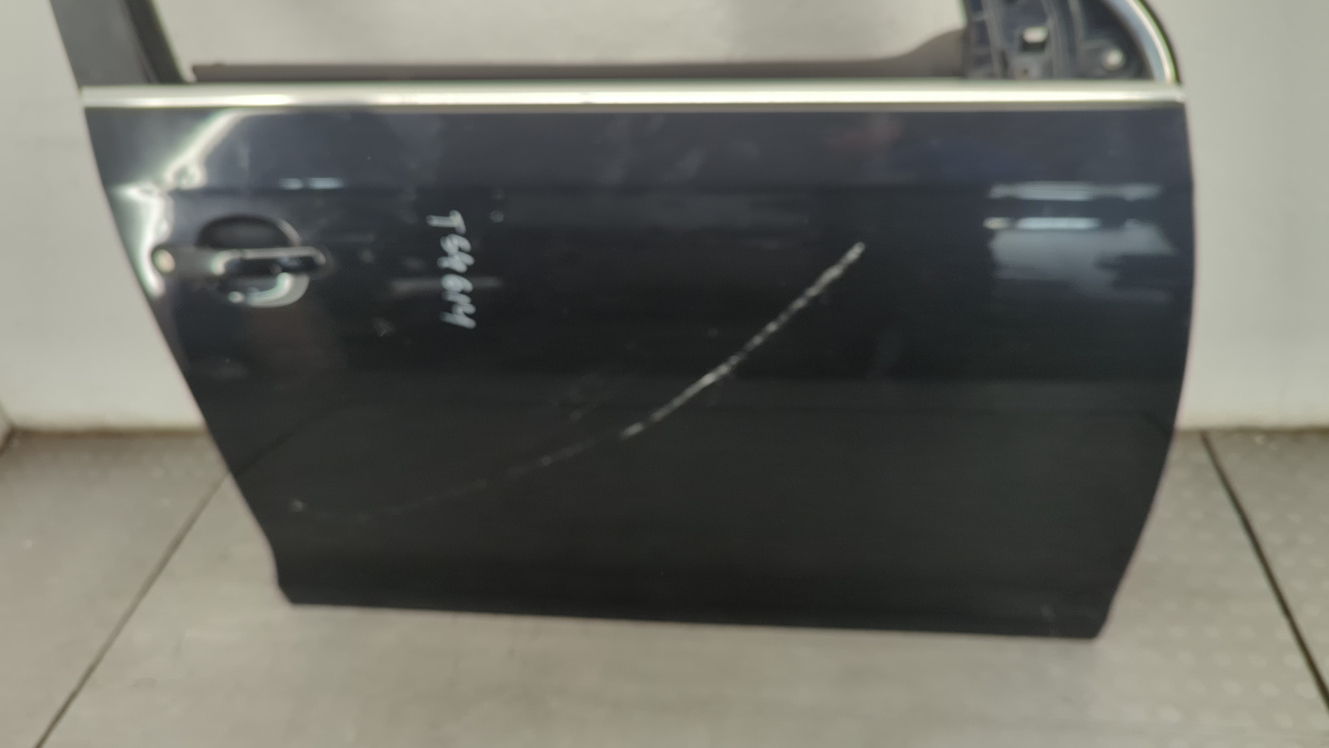 Дверь передняя правая