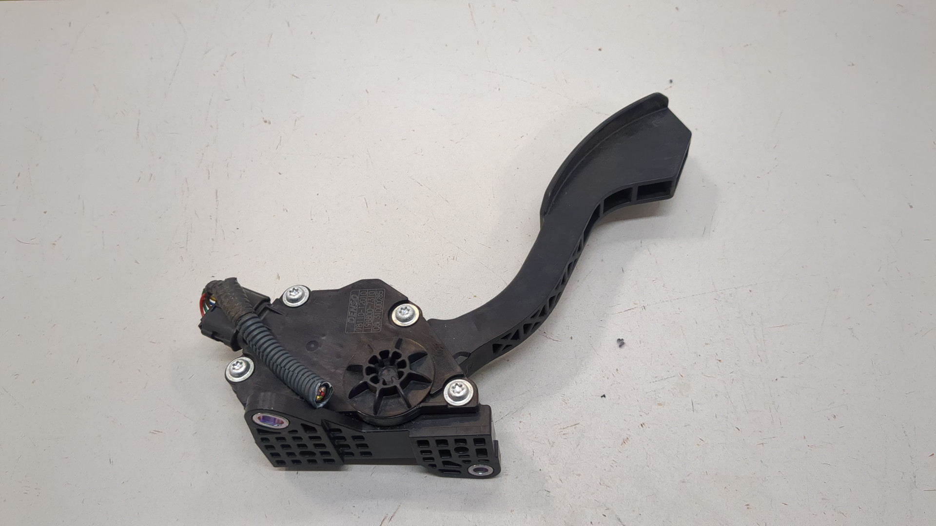 Педаль газа