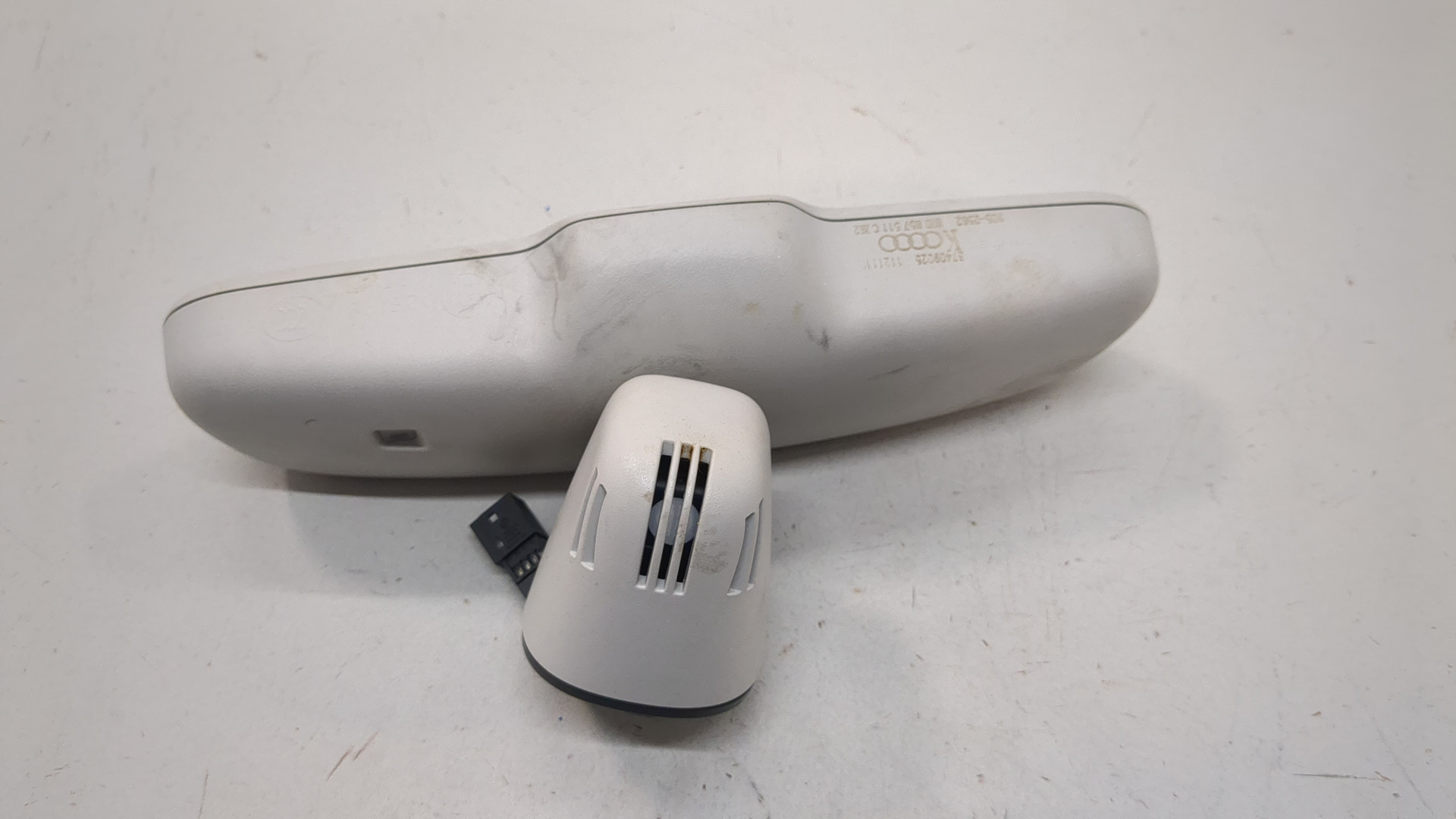 Зеркало заднего вида