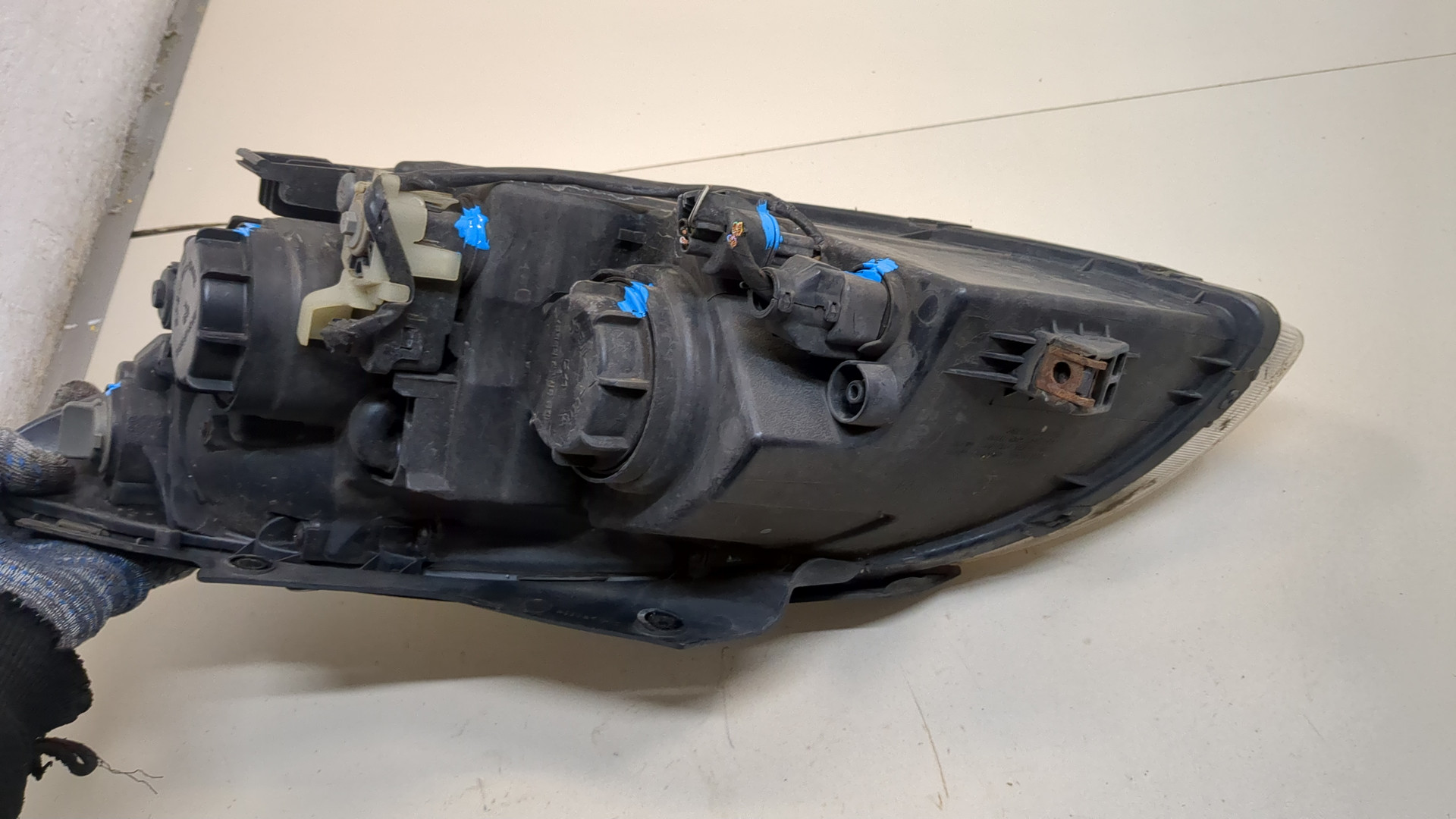 Фара правая