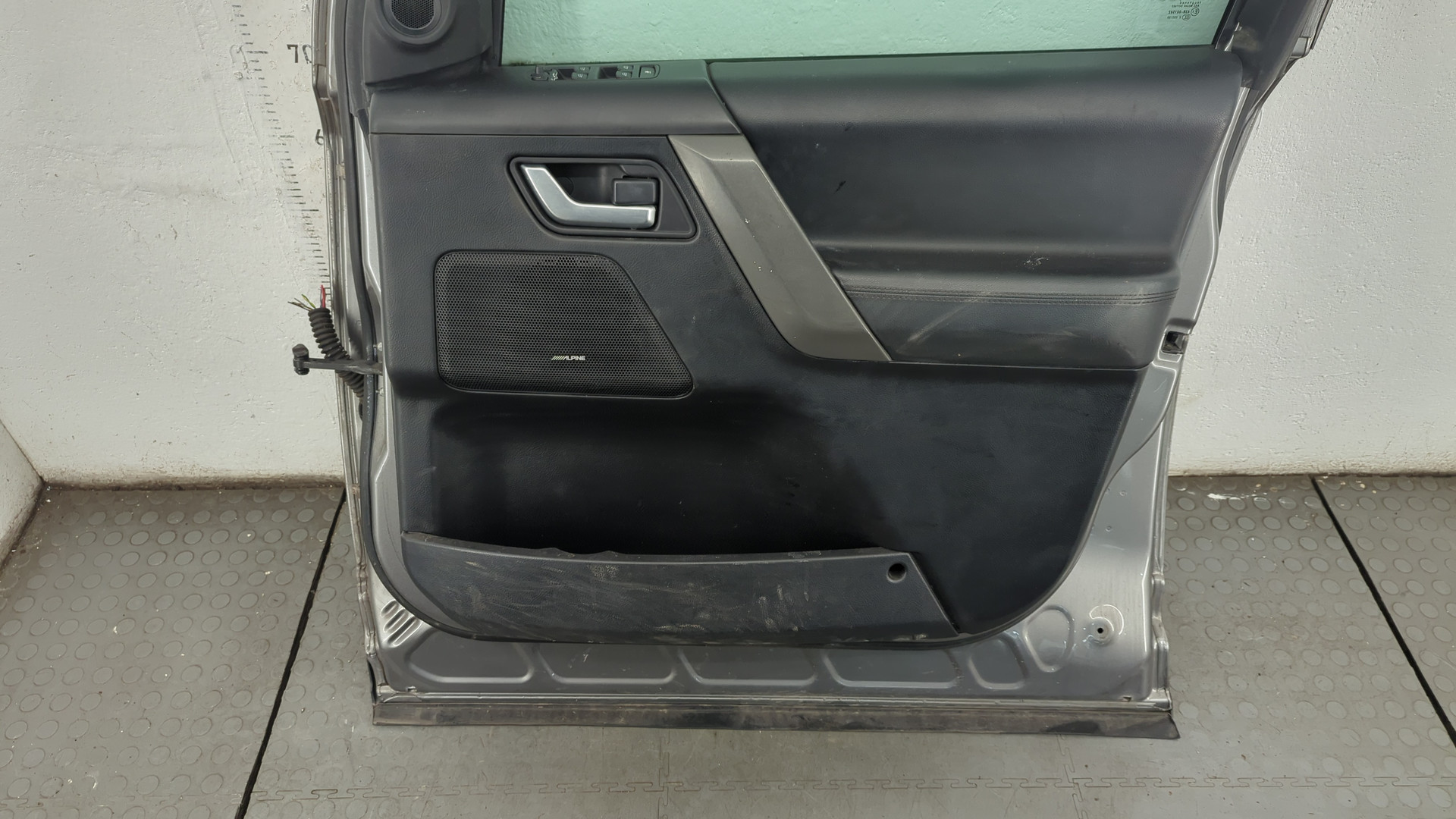 Дверь передняя правая