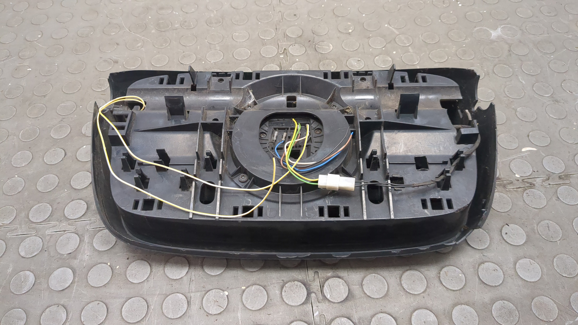 Зеркало заднего вида