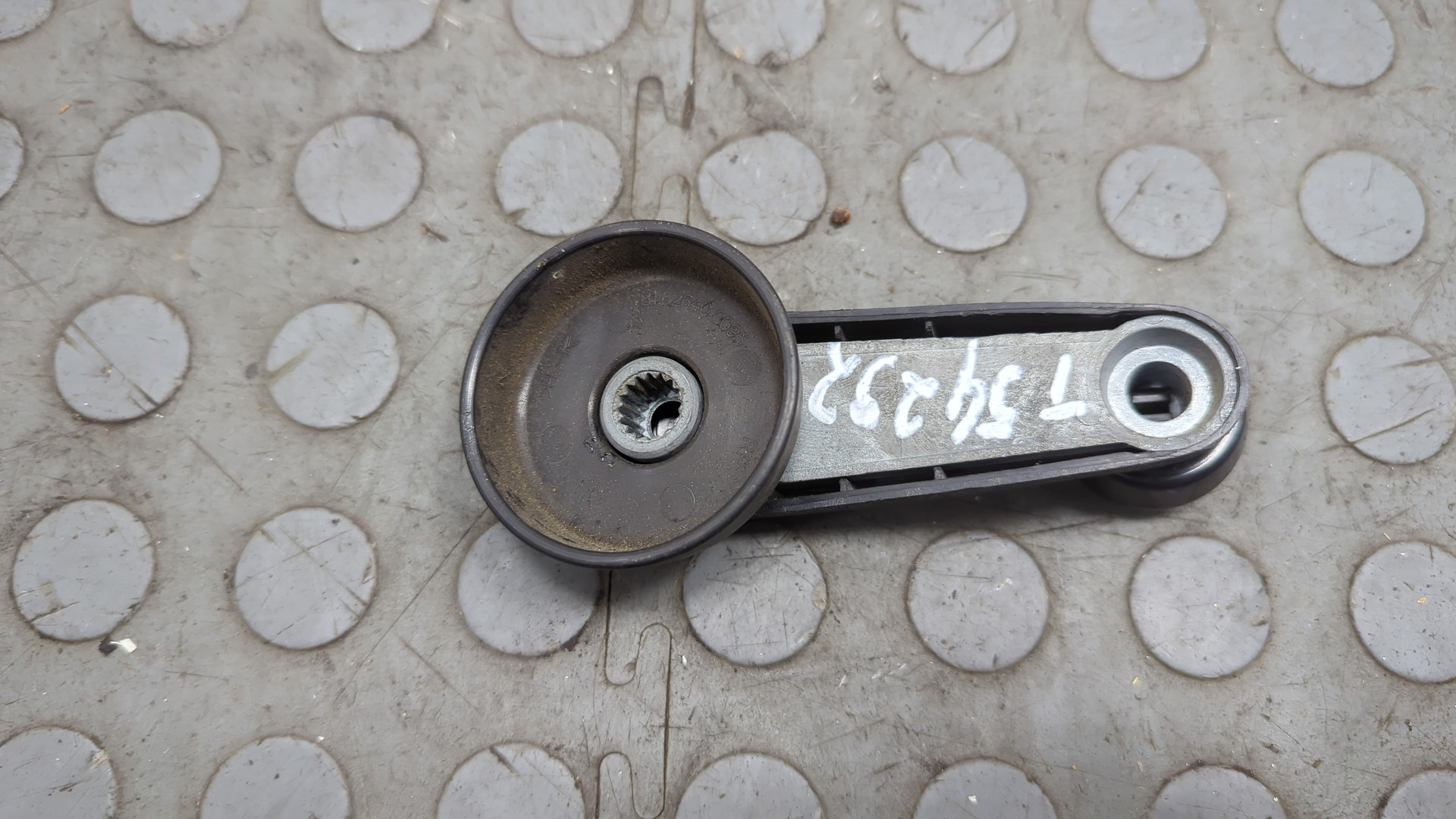 Ручка стеклоподъемника