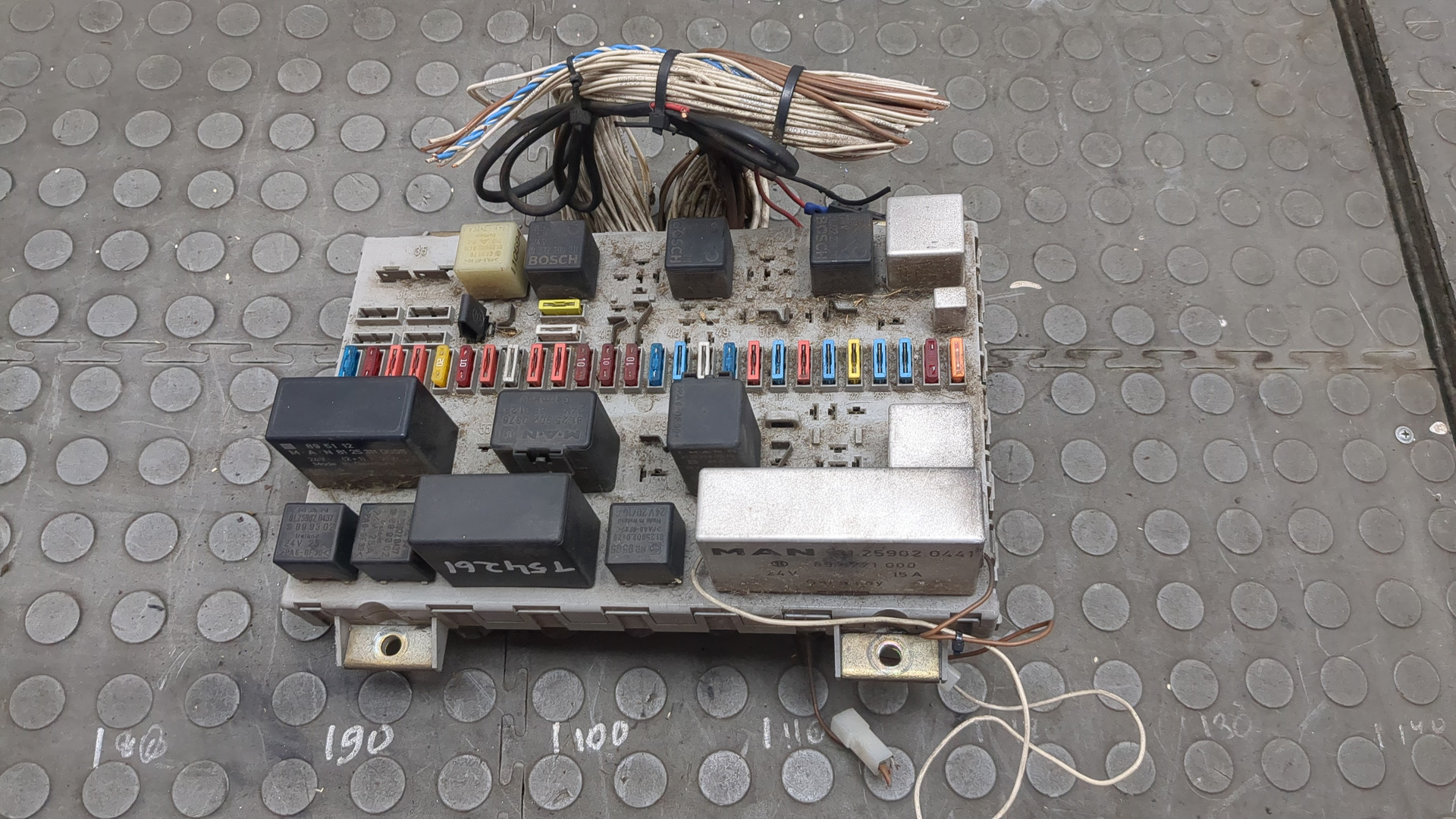 Блок предохранителей