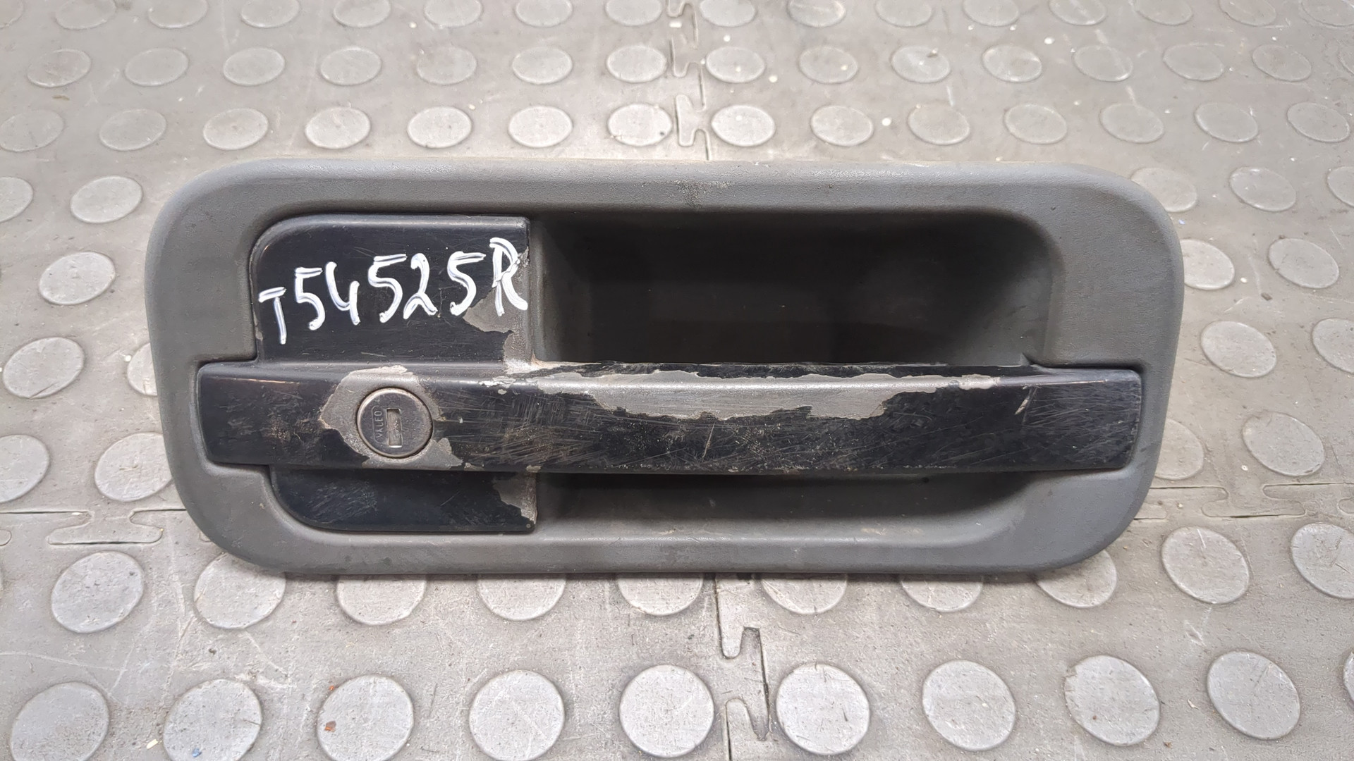 Ручка двери наружная