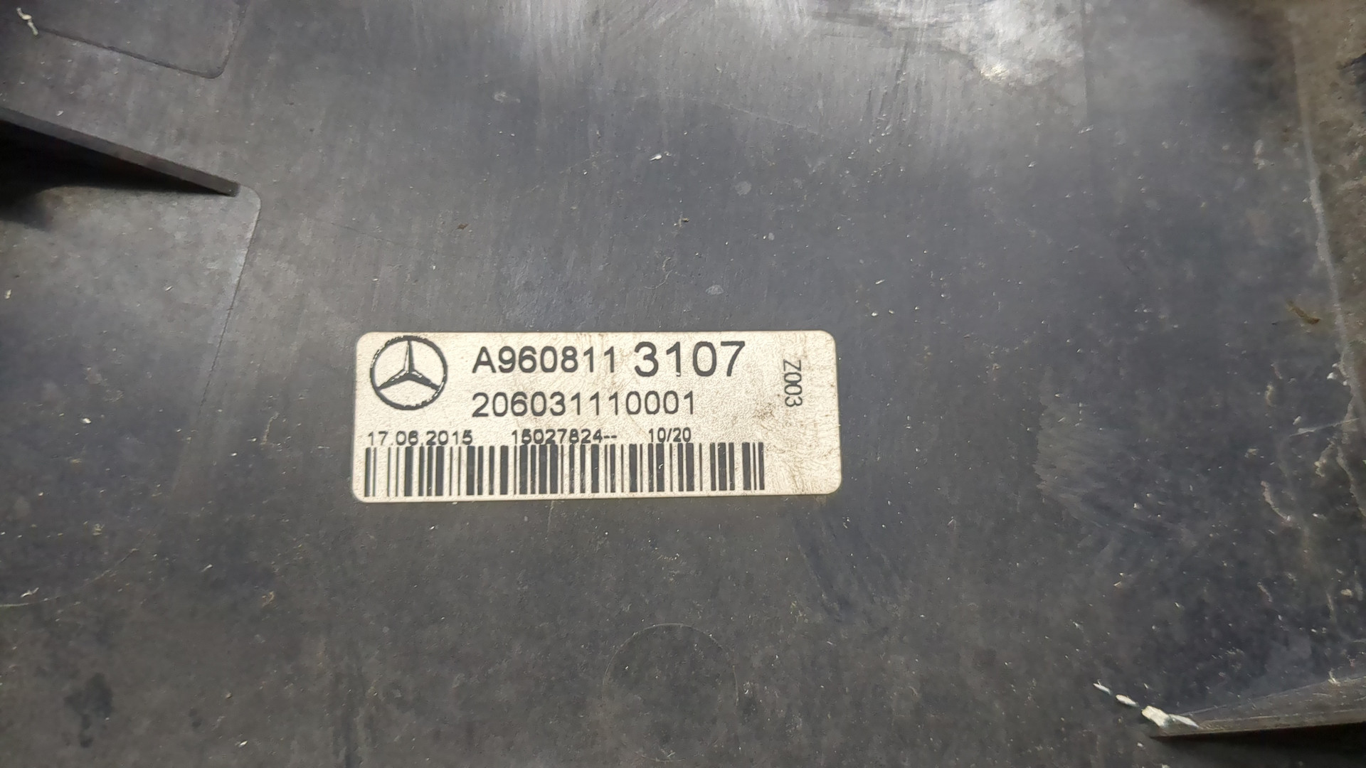 Молдинг крыши левый