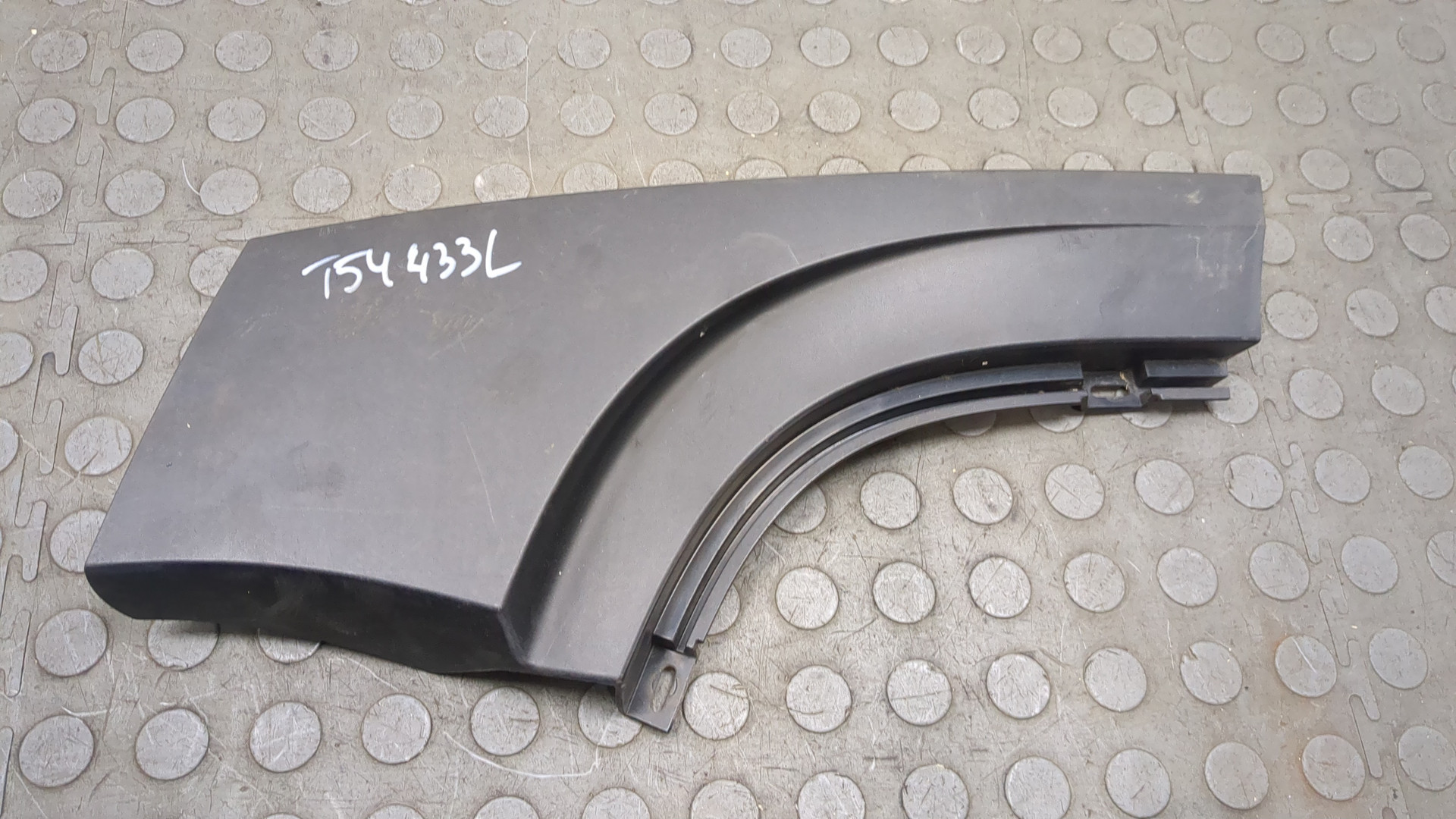 Молдинг крыши левый