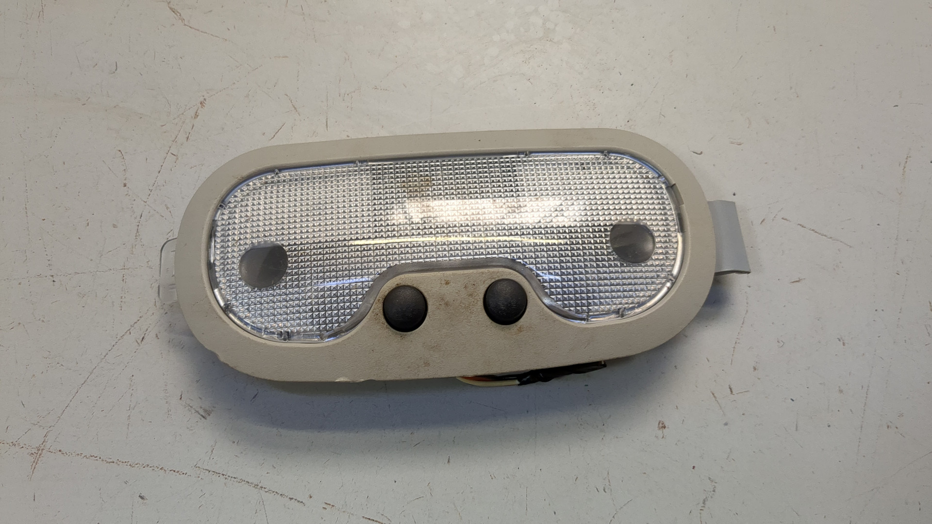 Плафон салонный