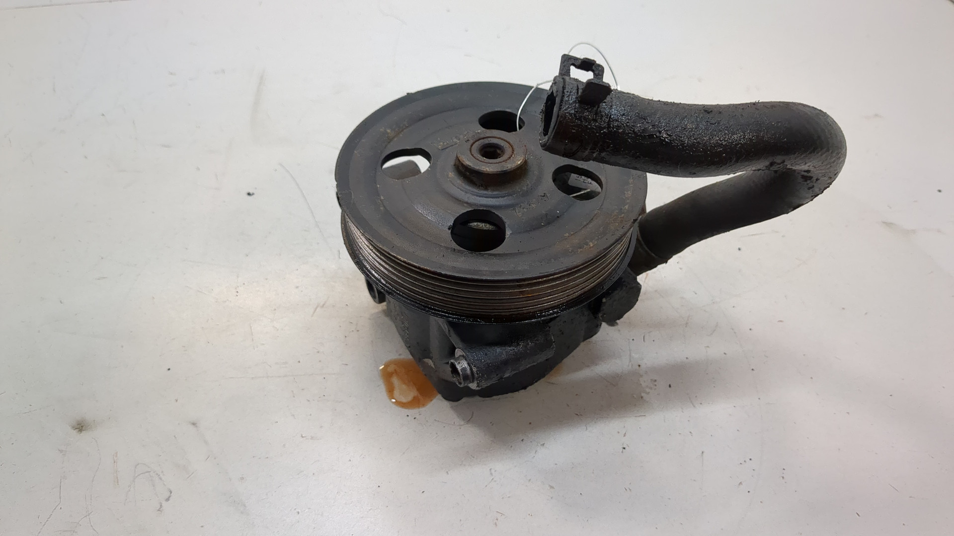 Насос ГУР (гидроусилитель руля)