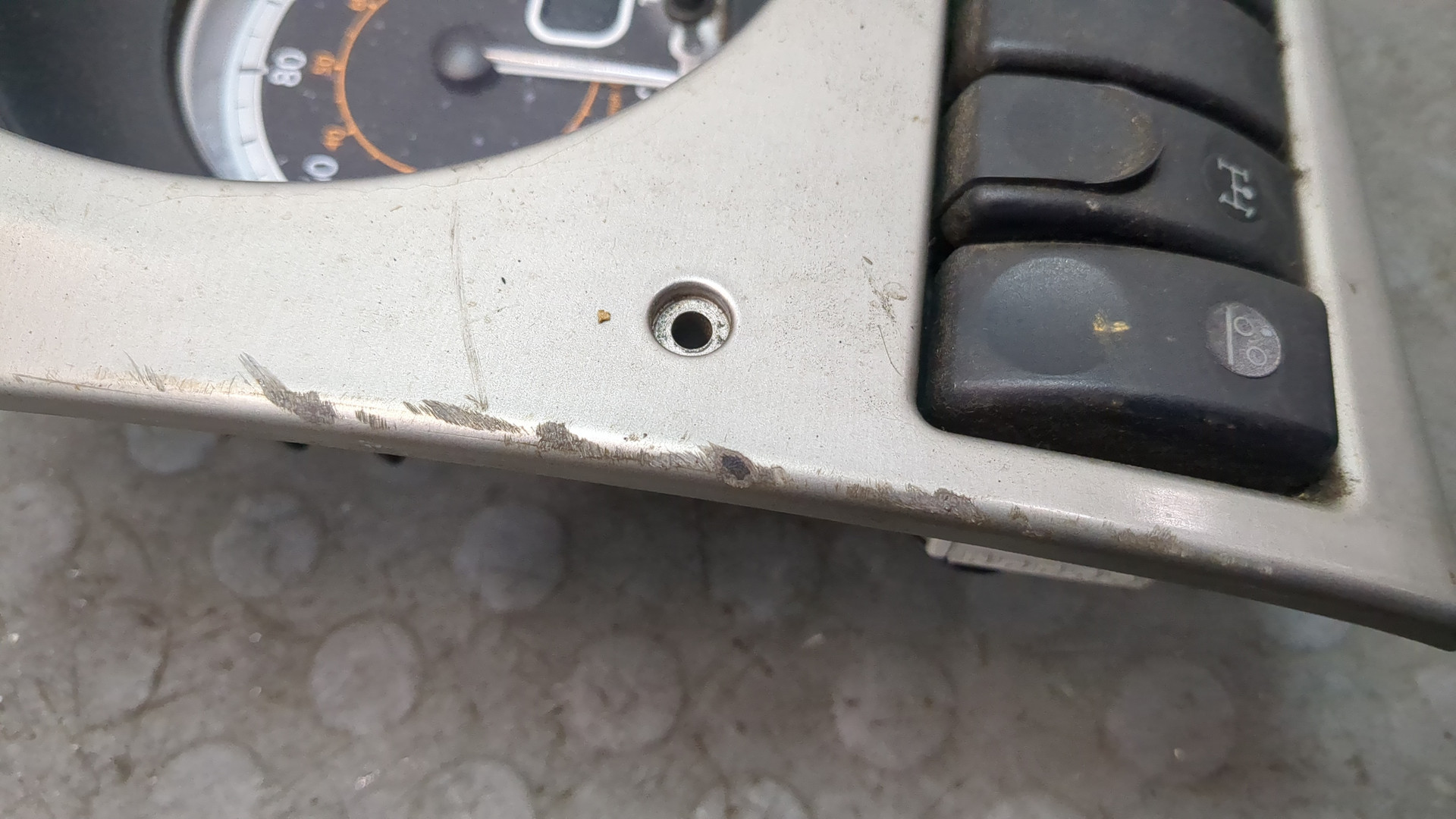 Панель приборов