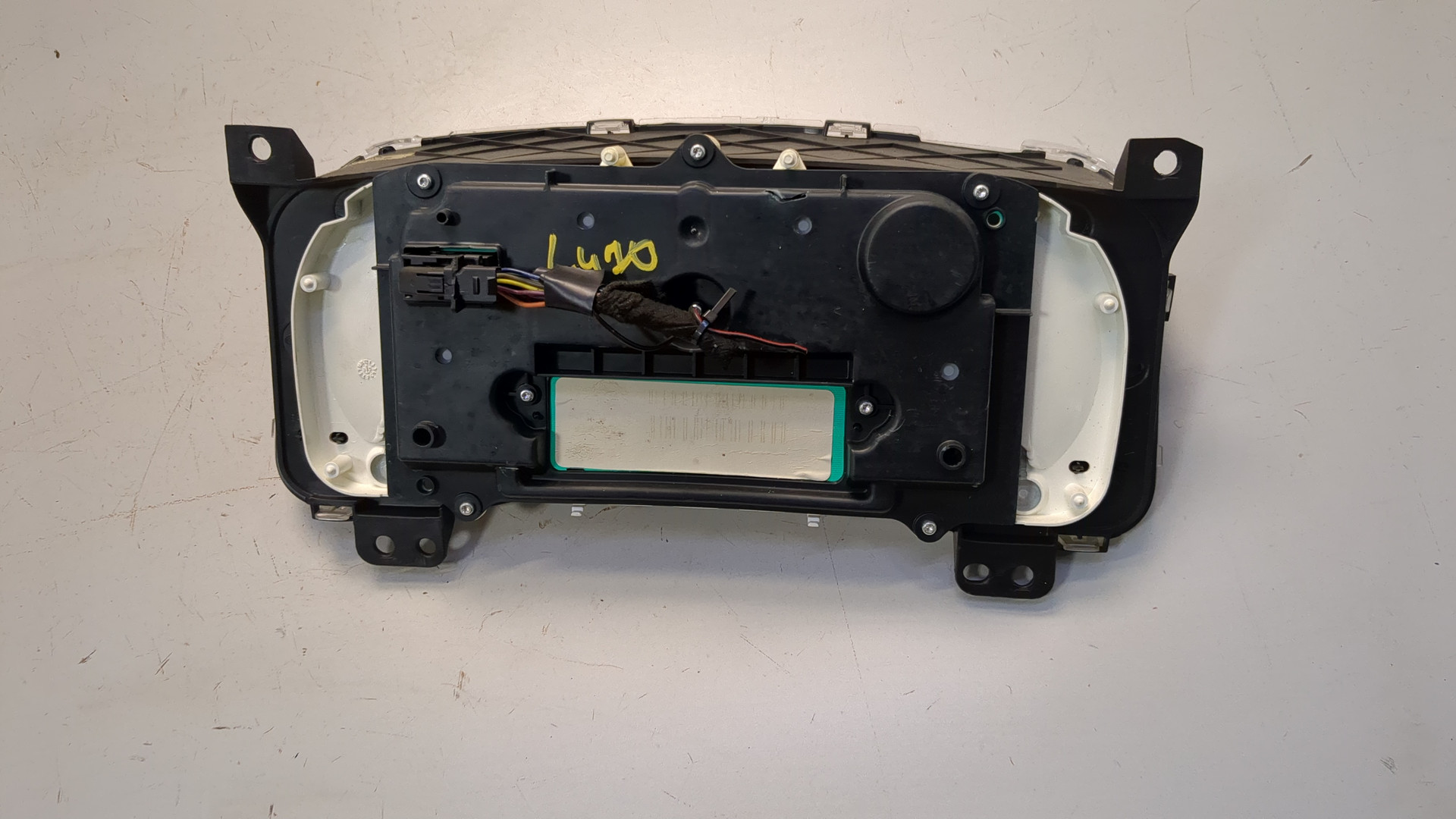 Панель приборов