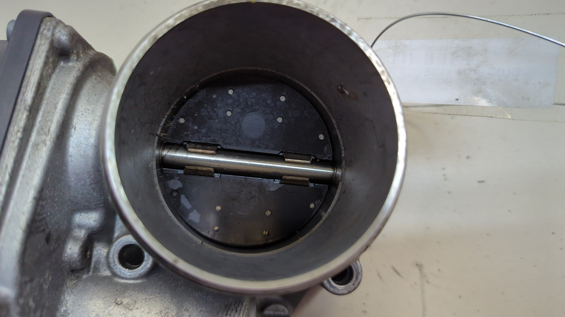 Заслонка дроссельная электрическая