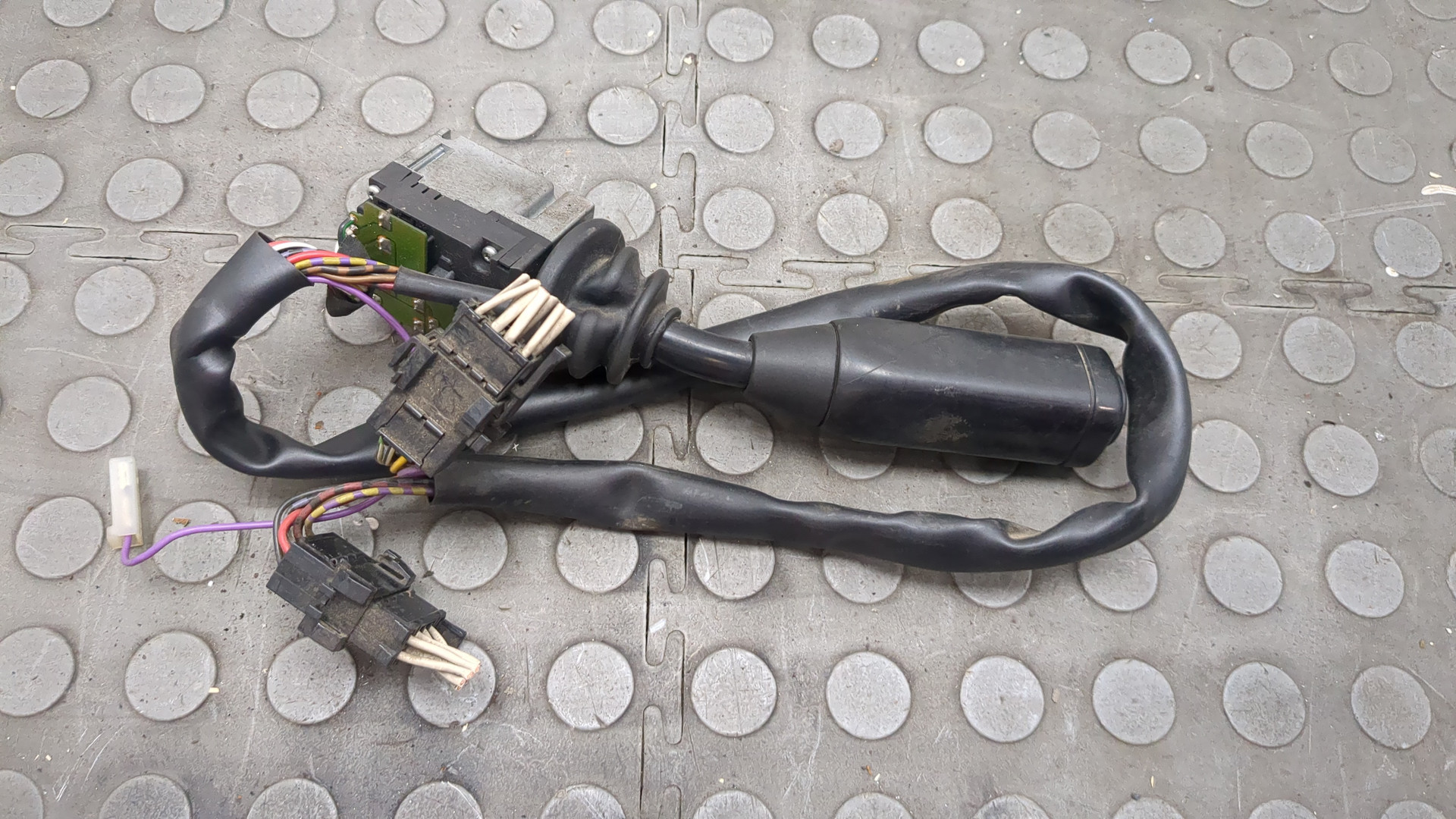 Переключатель подрулевой