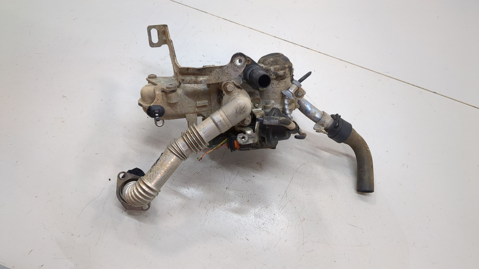 Клапан рециркуляции выхлопных газов (EGR)