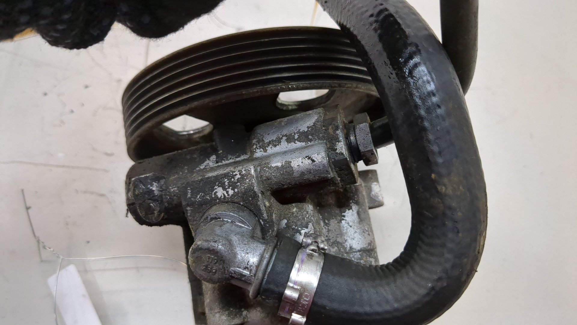 Насос ГУР (гидроусилитель руля)