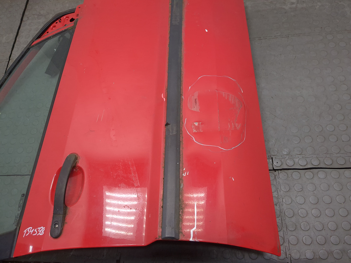 Дверь передняя правая