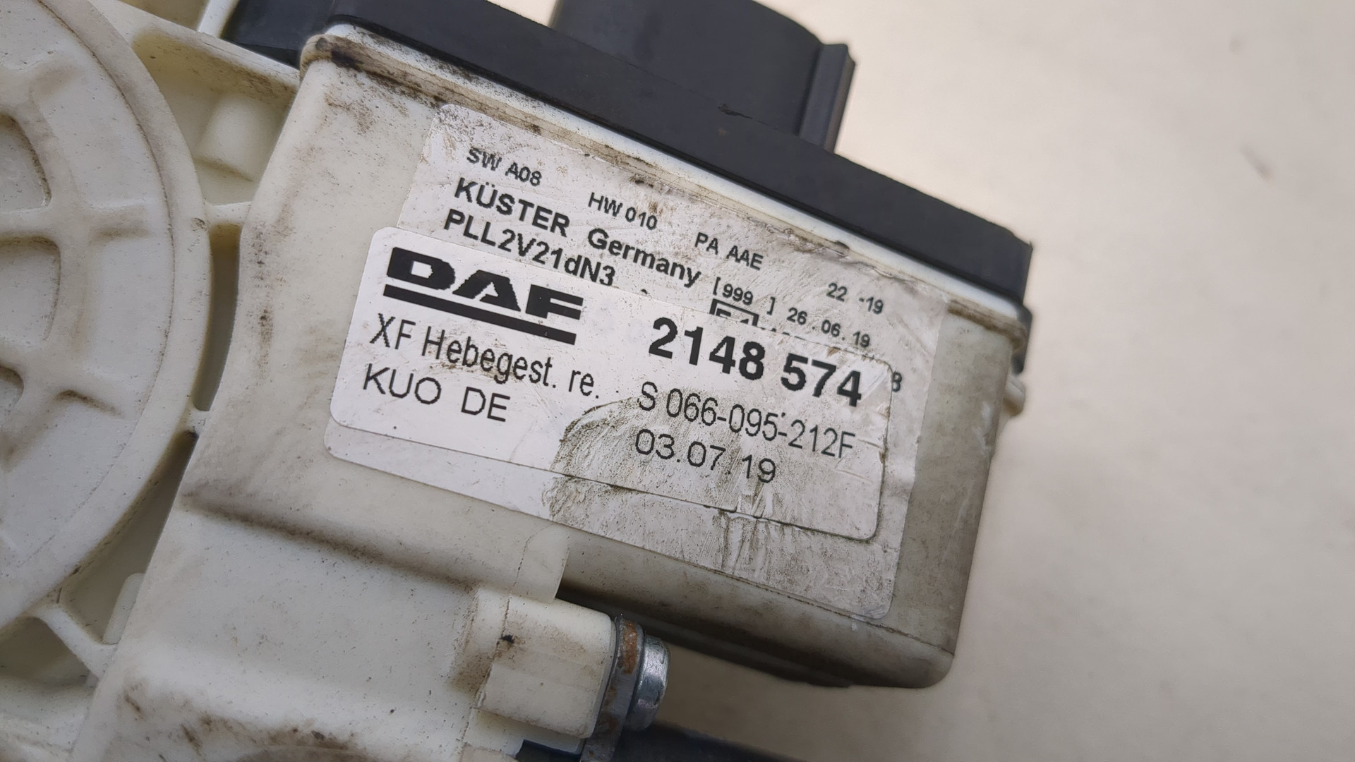 Моторчик стеклоподъемника