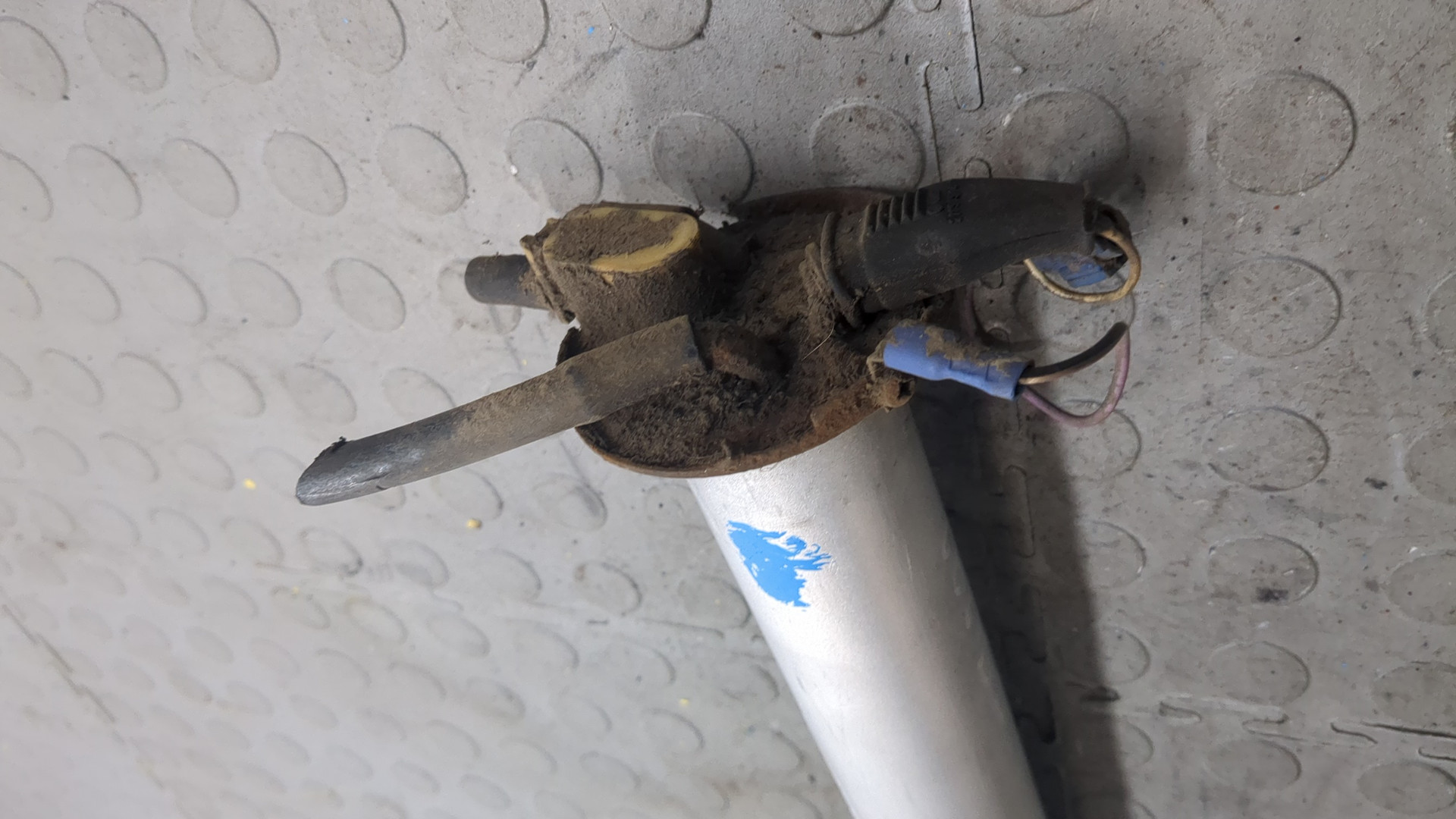 Датчик уровня топлива