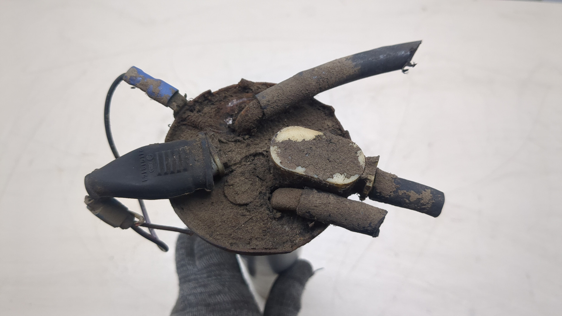 Датчик уровня топлива