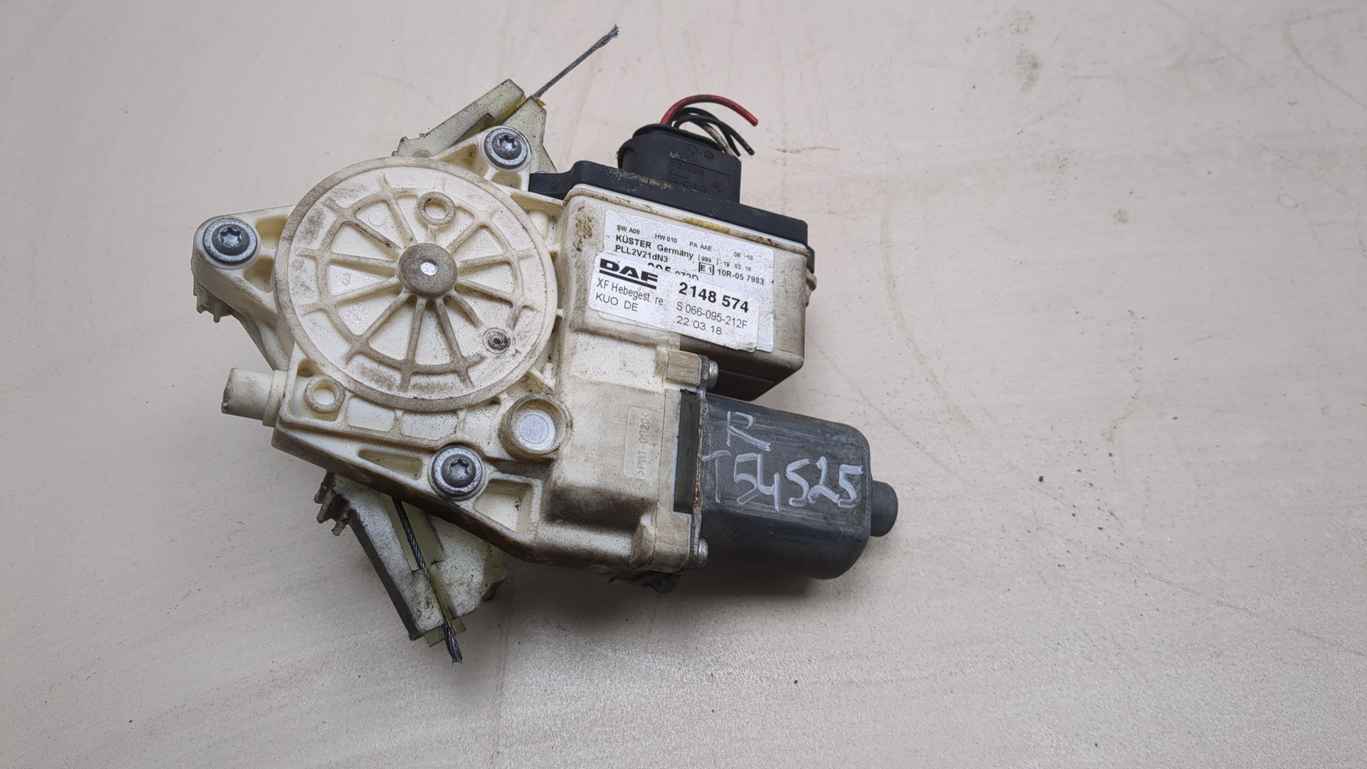 Моторчик стеклоподъемника