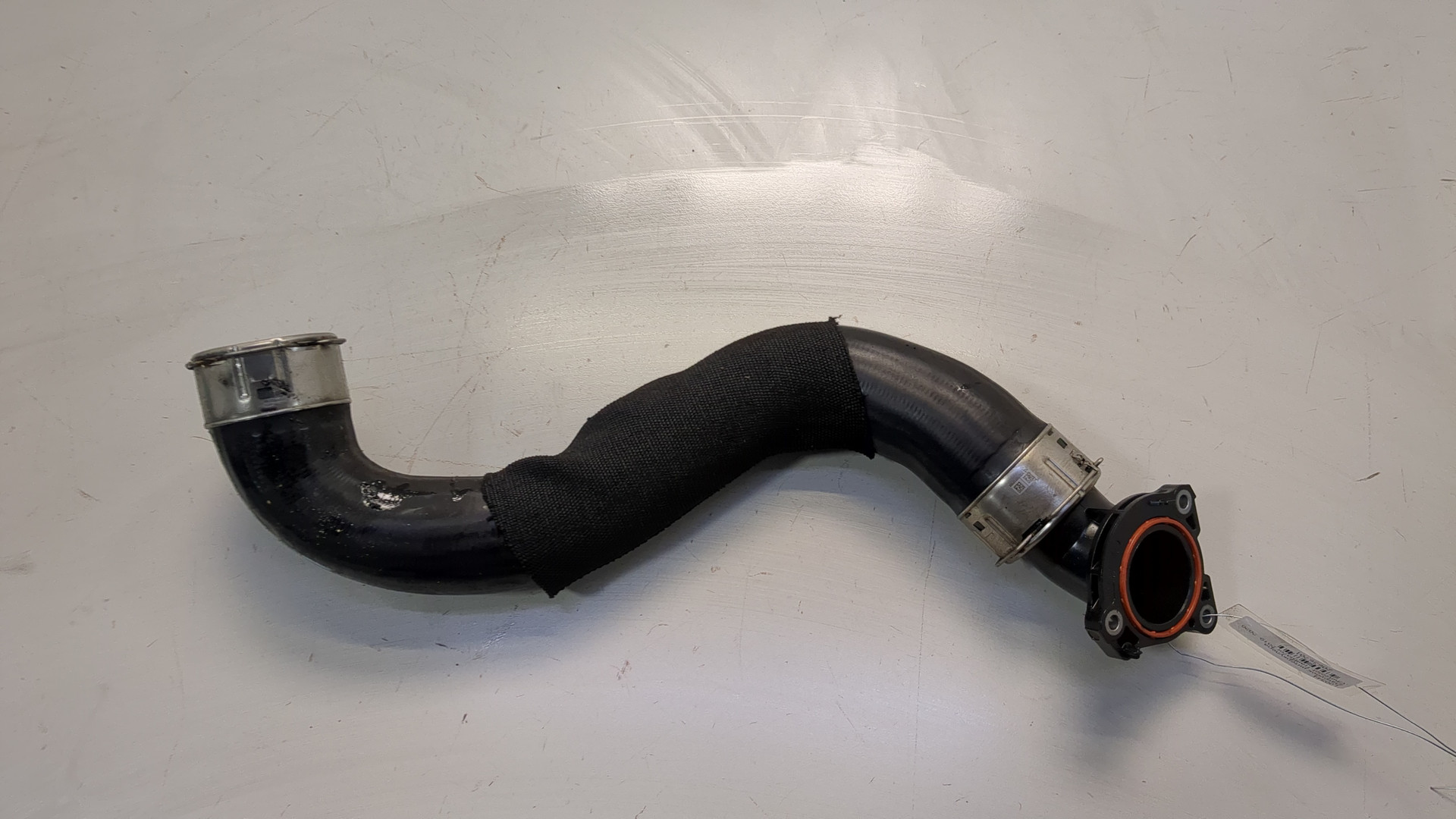 Патрубок интеркулера