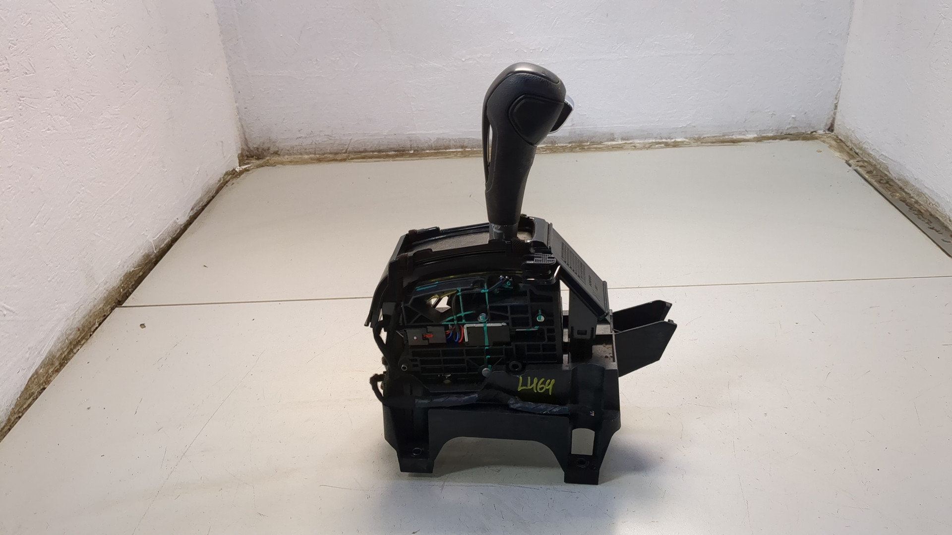 Кулиса МКПП / АКПП