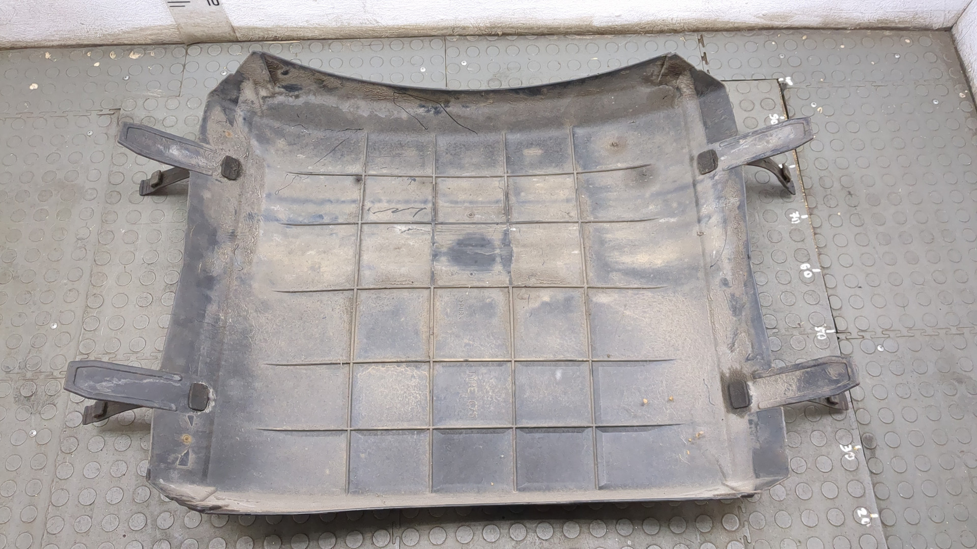 Крыло заднее правое