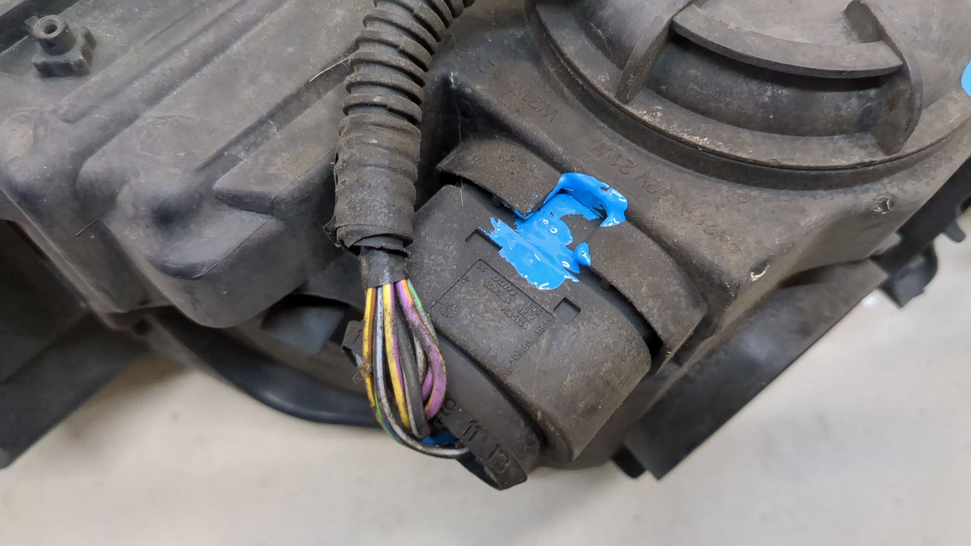 Фара правая