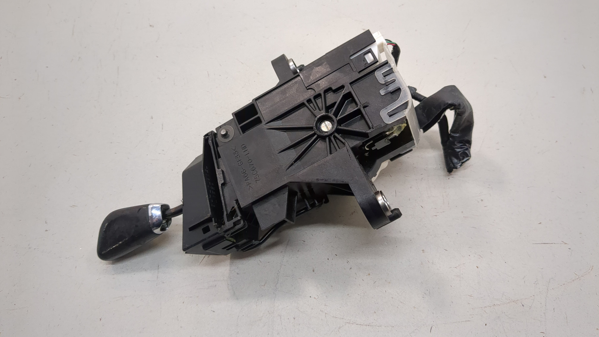 Кулиса МКПП / АКПП