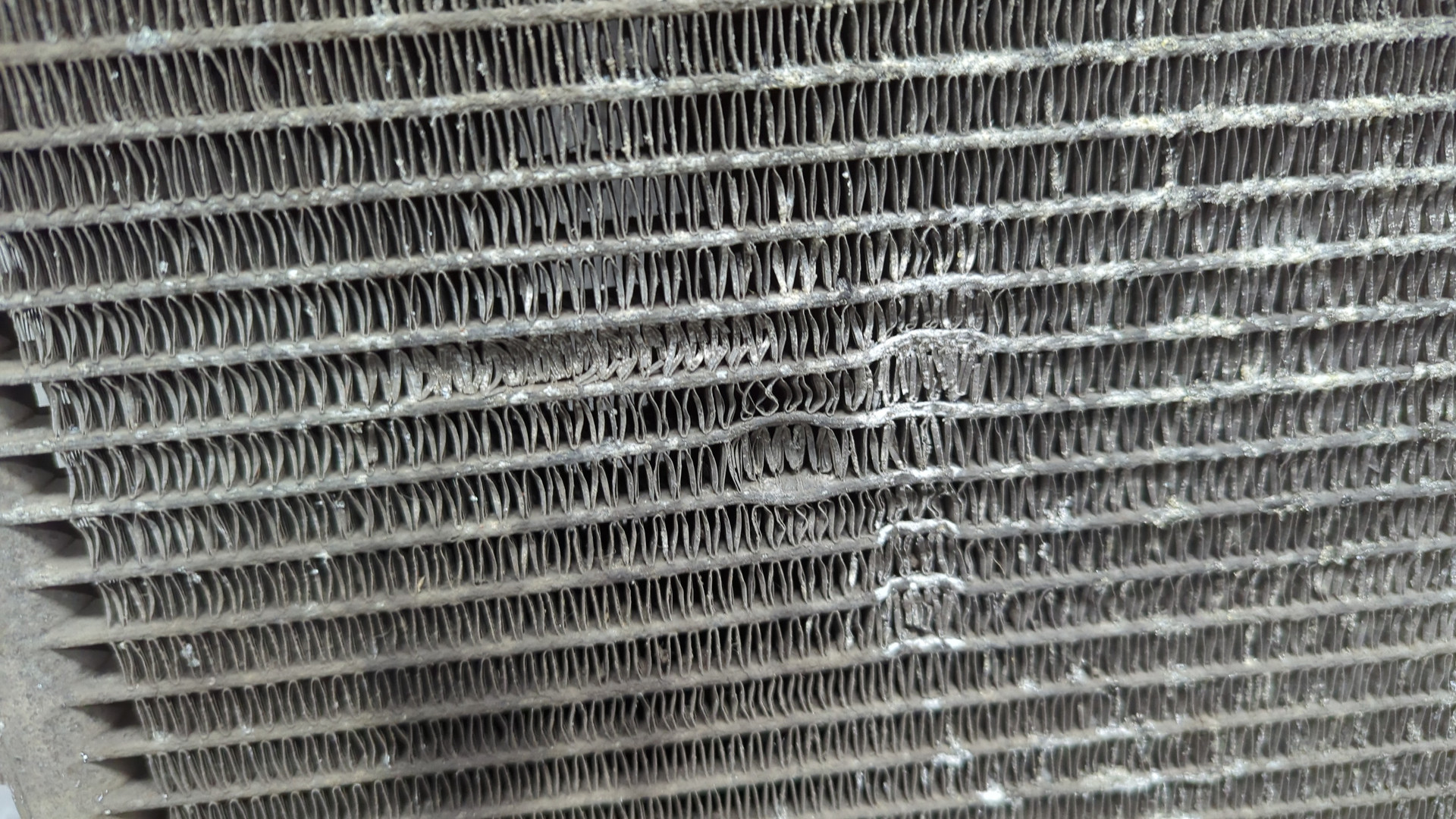 Радиатор кондиционера / конденсер