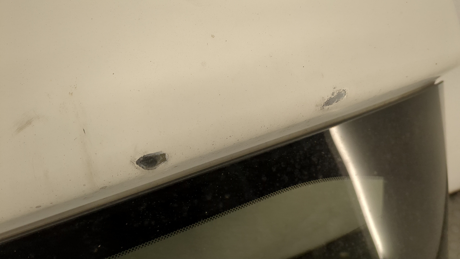 Дверь багажника