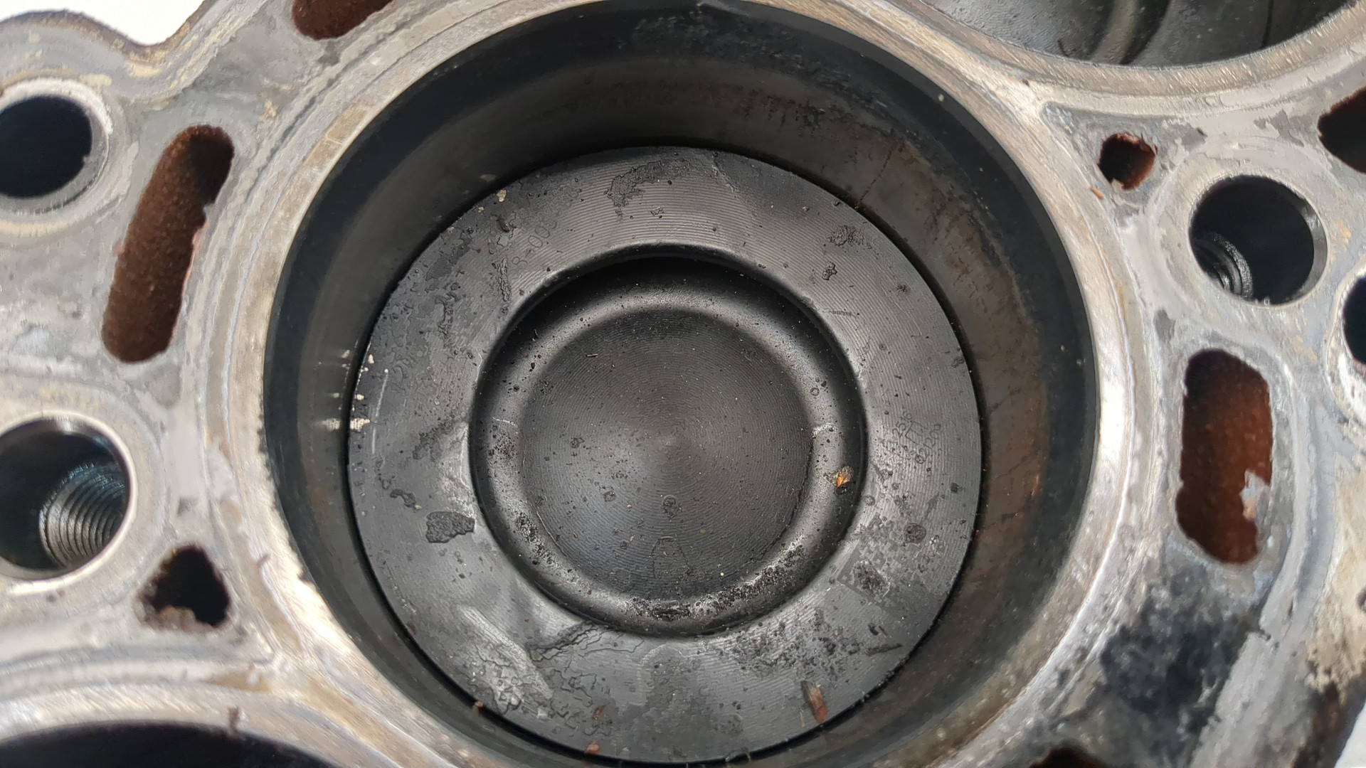 Блок двигателя