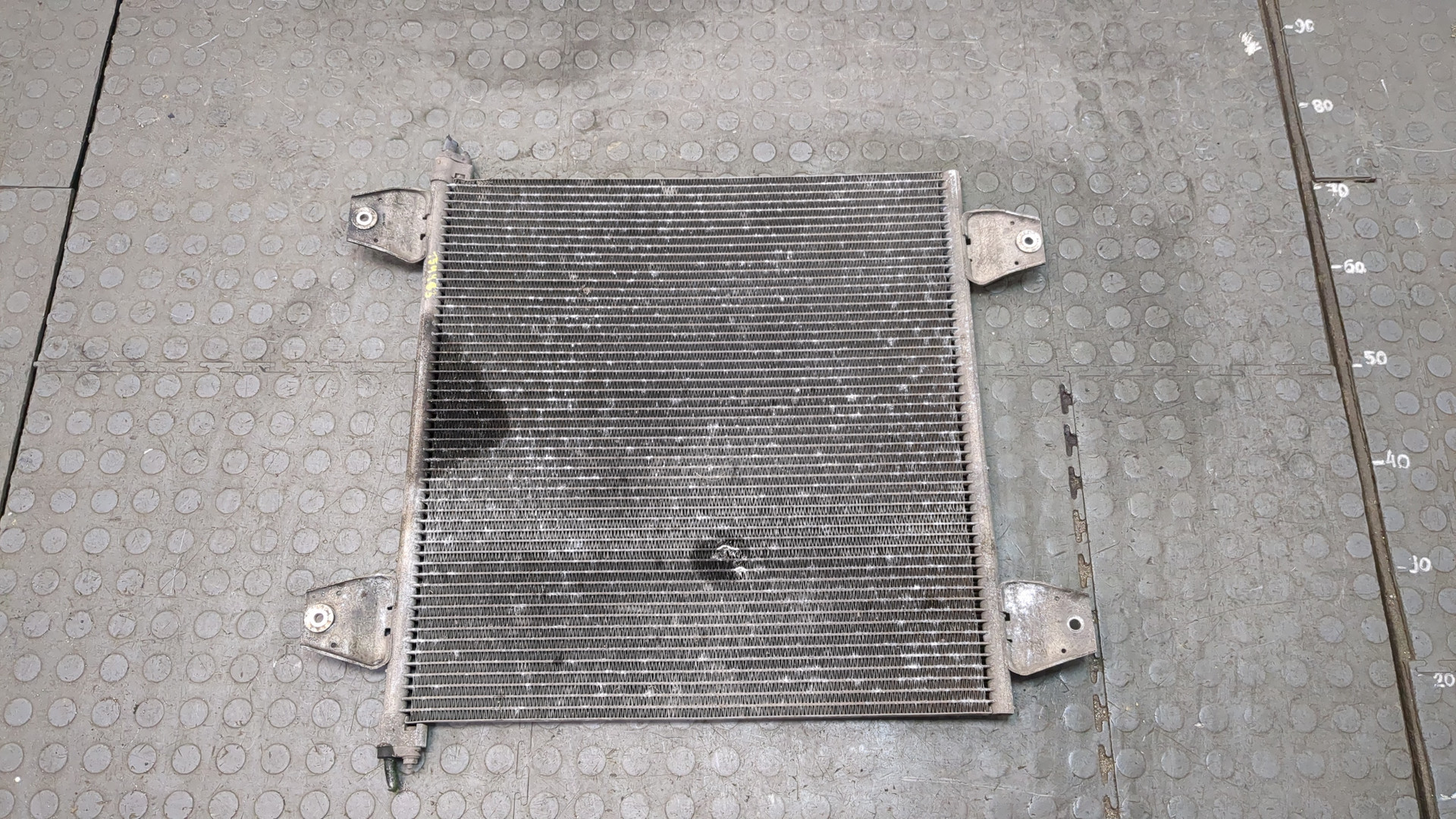 Радиатор кондиционера / конденсер