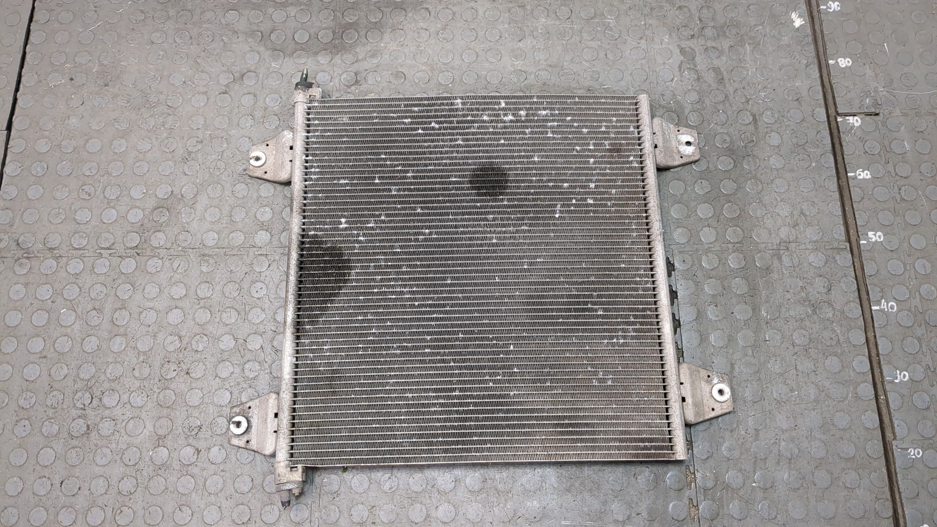 Радиатор кондиционера / конденсер
