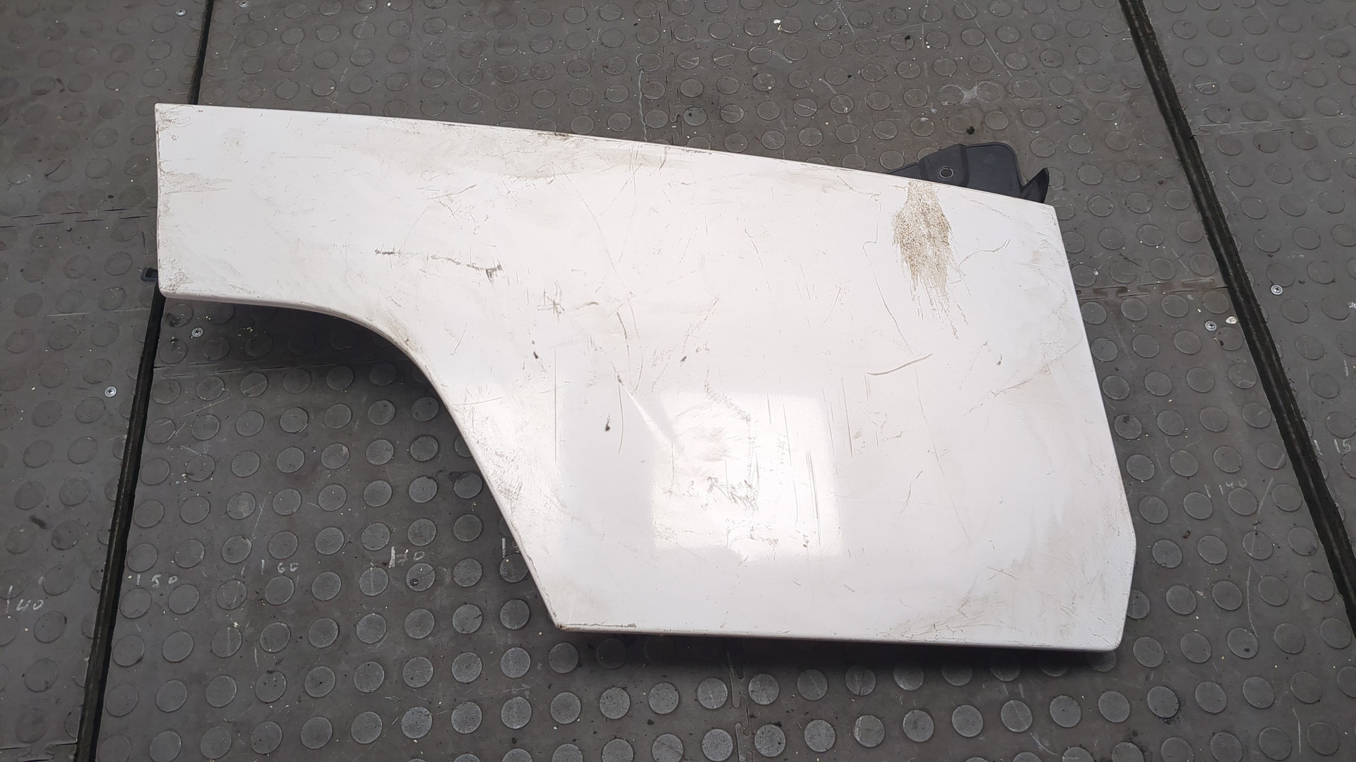 Уплотнитель двери