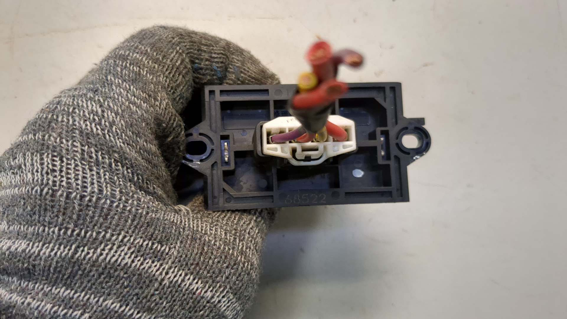 Резистор отопителя