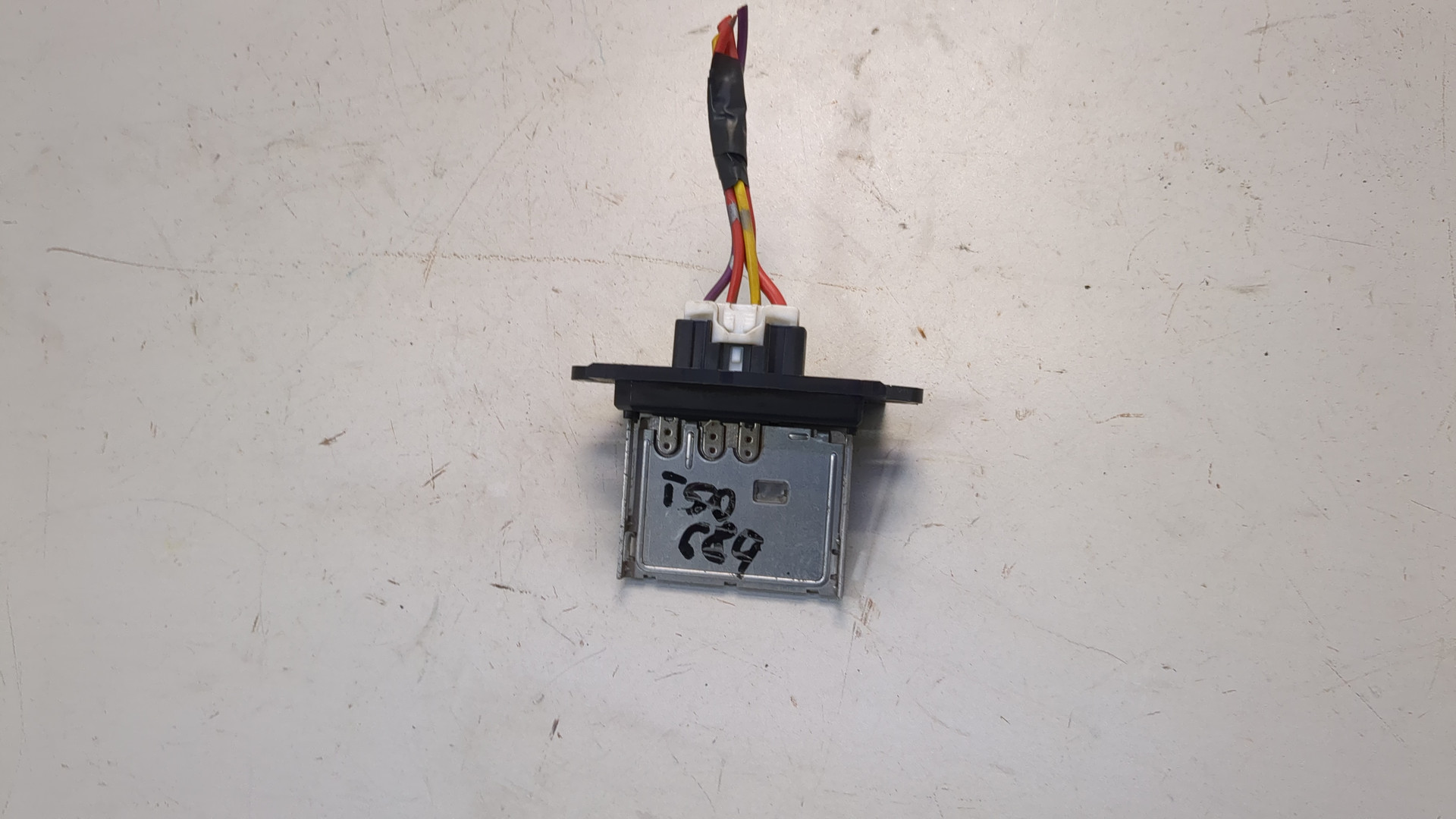 Резистор отопителя