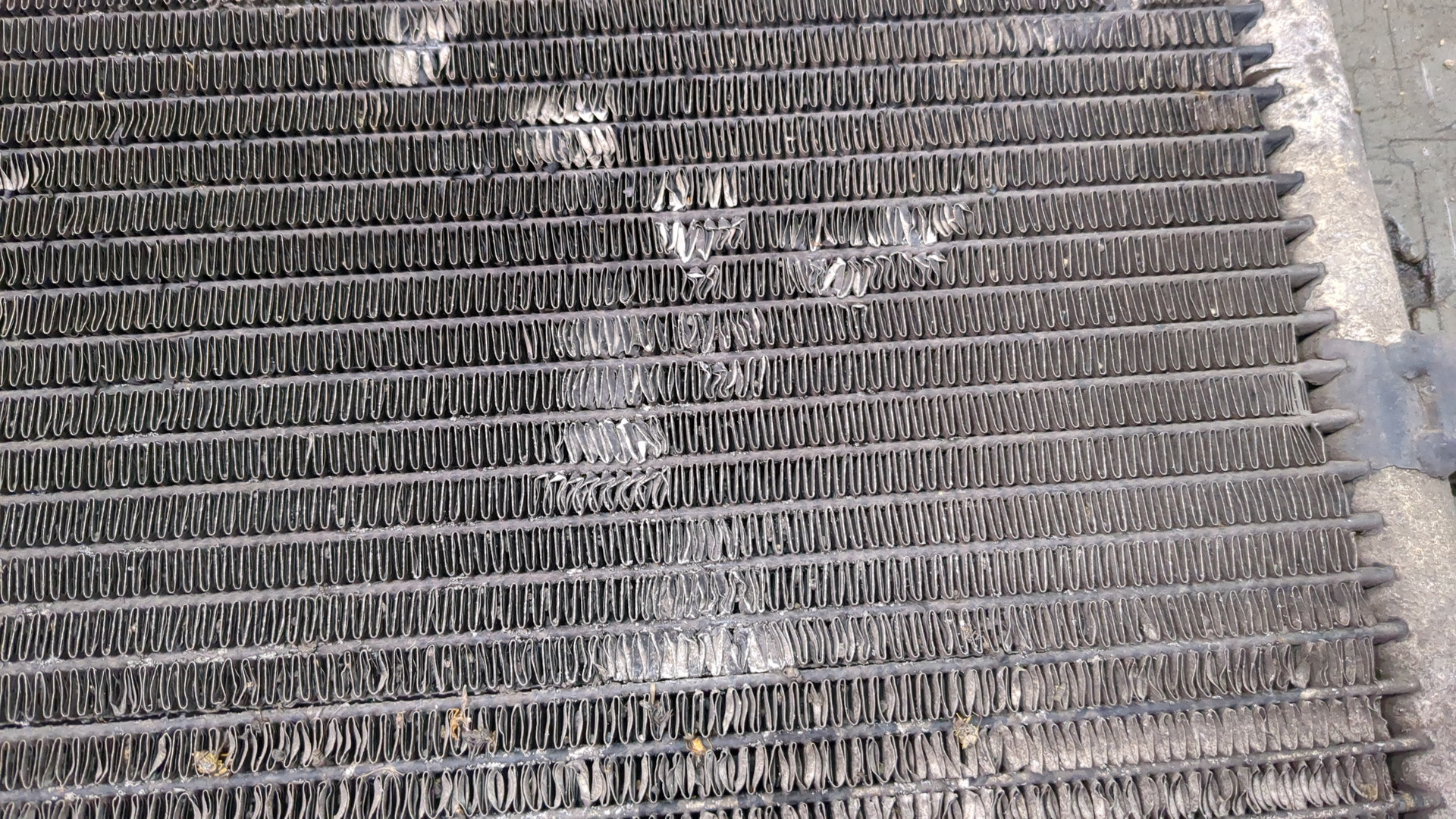 Радиатор кондиционера / конденсер