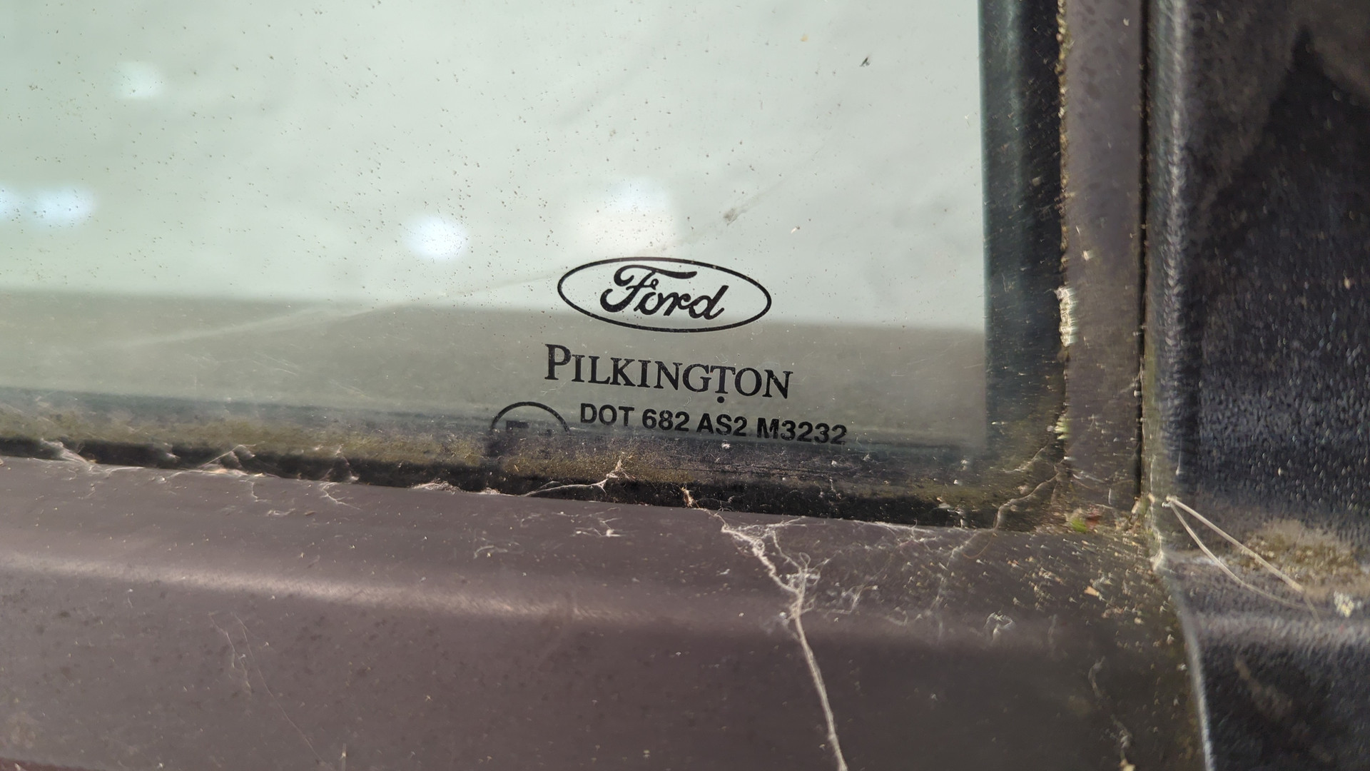 Дверь задняя правая