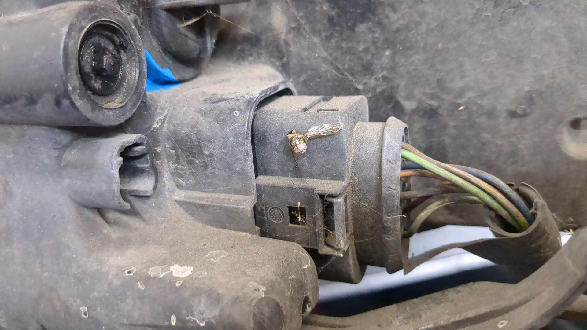 Фара правая