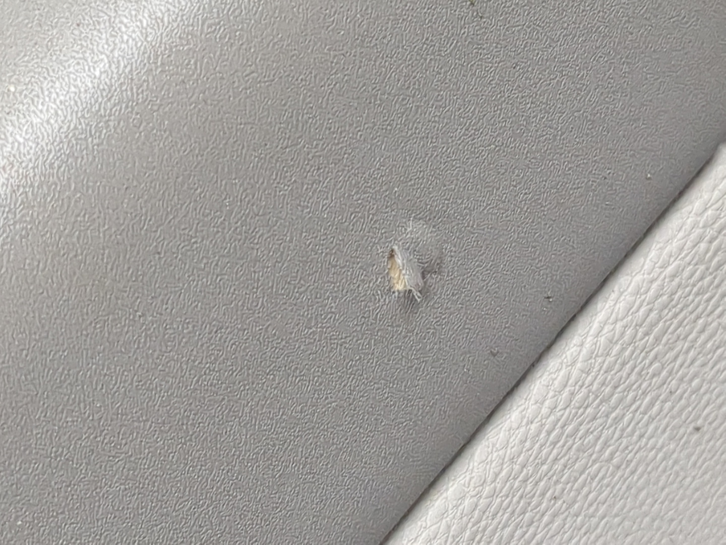 Дверь задняя левая