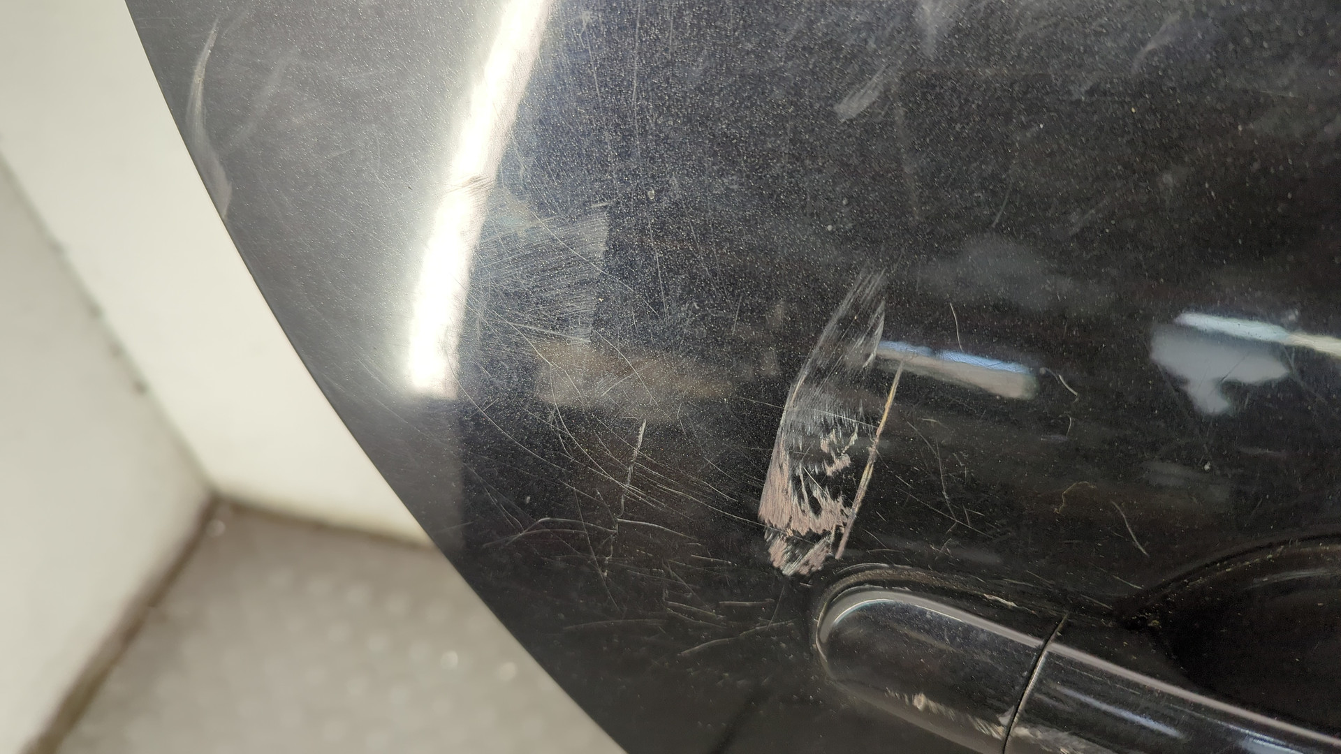 Дверь задняя правая