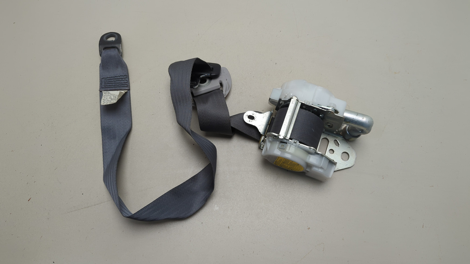 Ремень безопасности