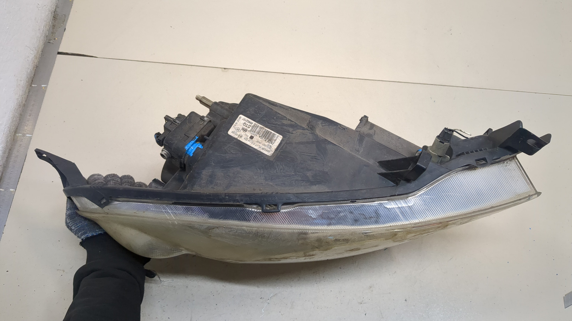 Фара правая