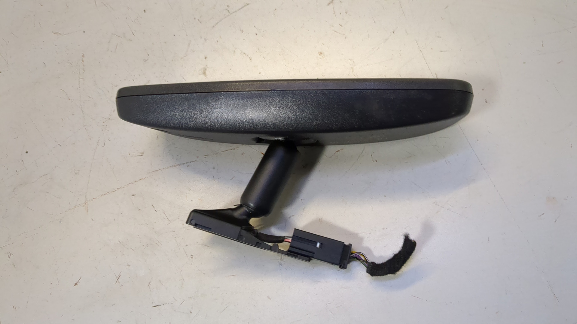 Зеркало заднего вида