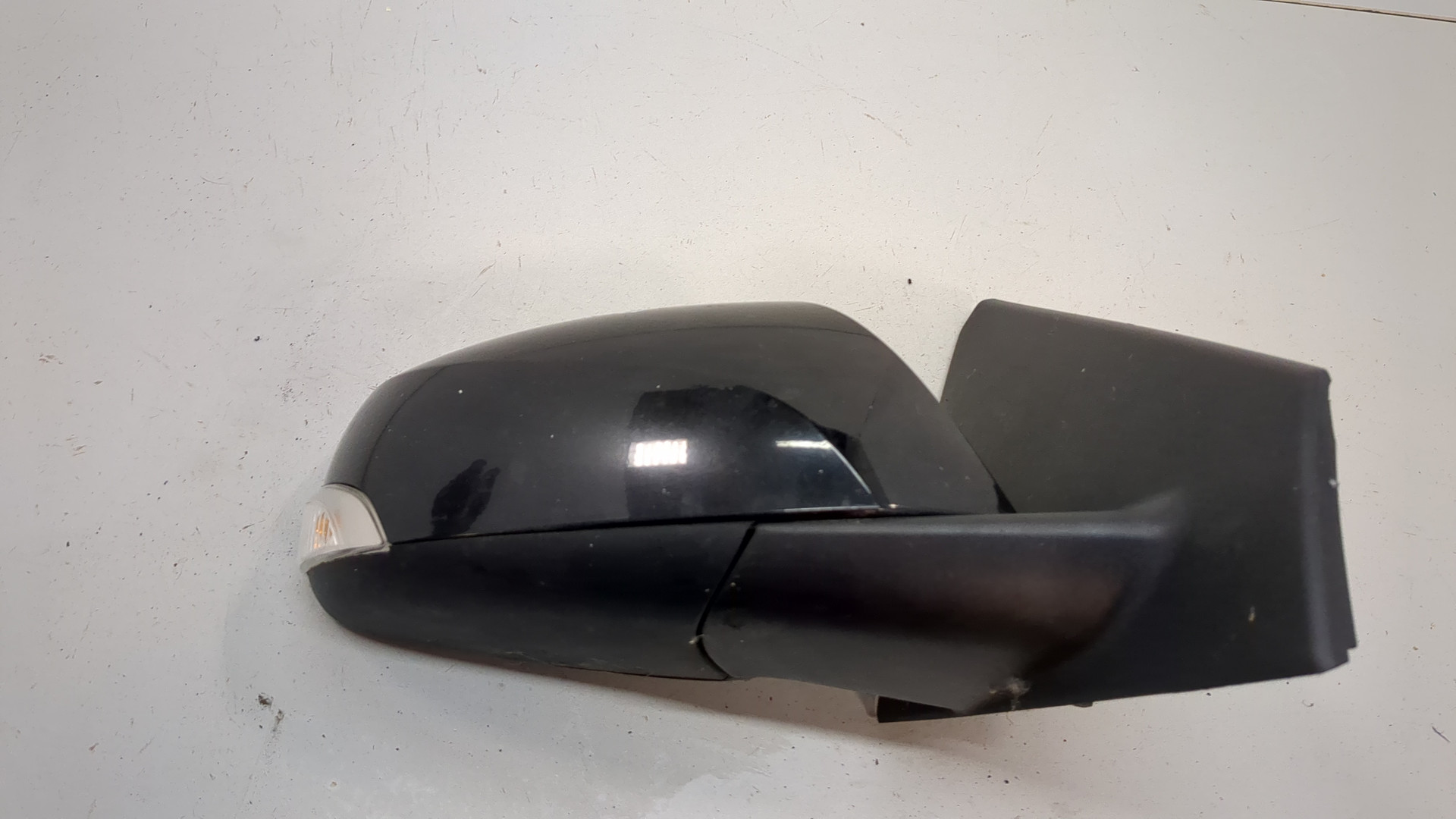 Зеркало правое электрическое