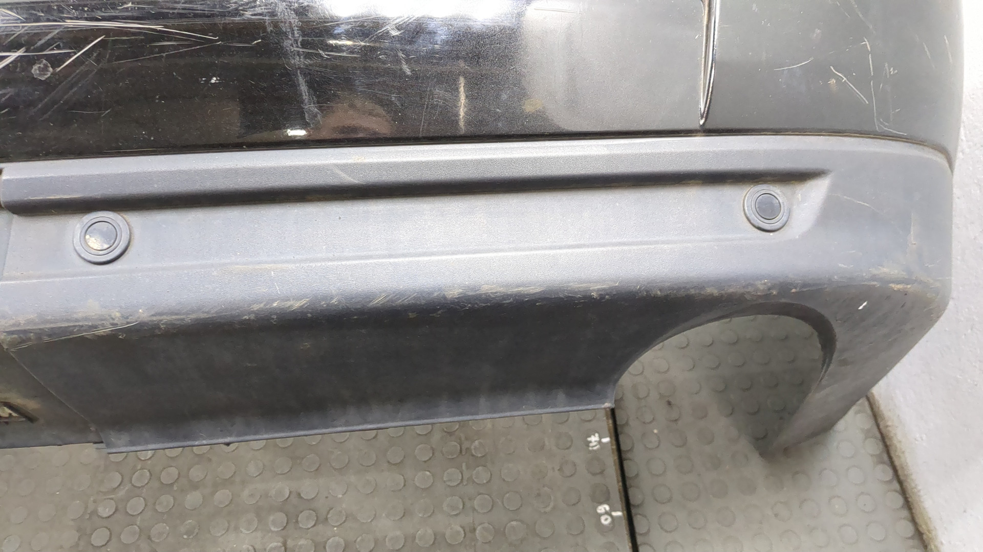 Бампер задний