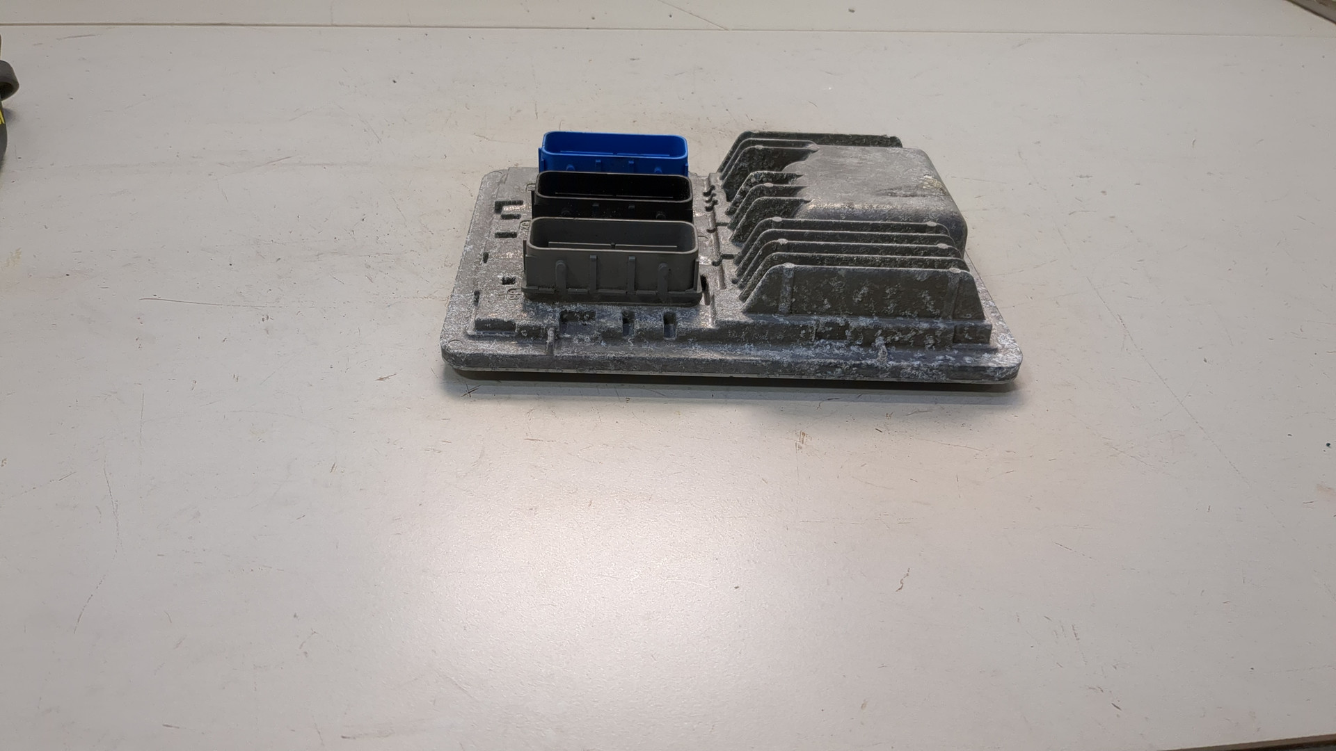 Блок управления двигателем